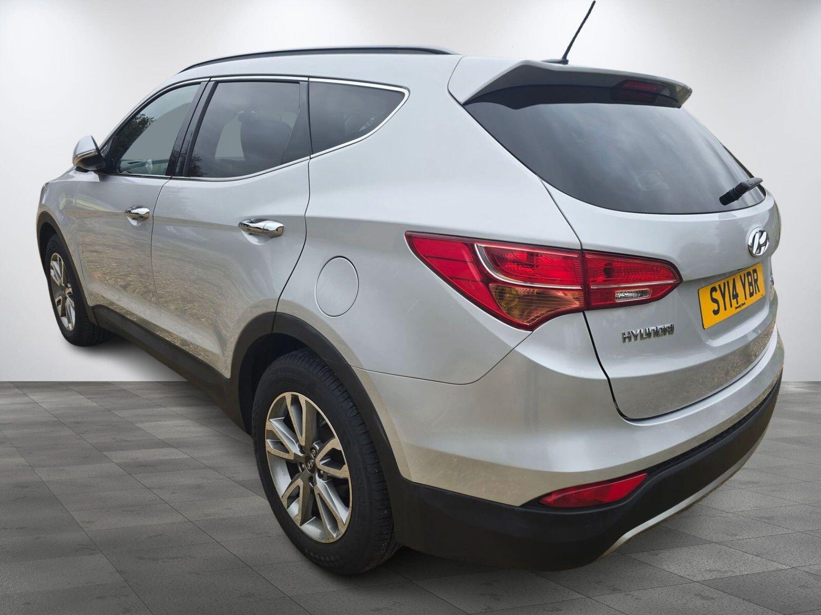 Hyundai Santa Fe 2.2 CRDi Premium Auto 4WD Euro 5 5dr (7 seat) 5dr Automatic 2014