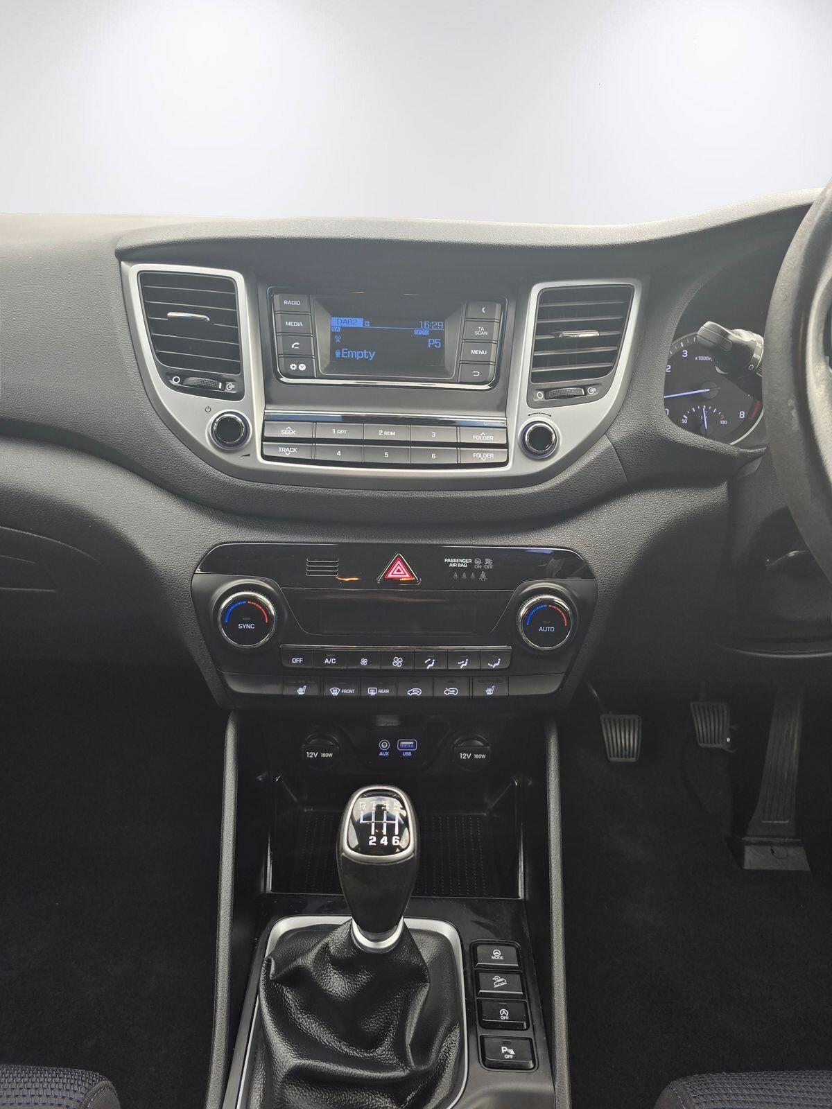 Hyundai Tucson 1.6 GDi Blue Drive SE Euro 6 (s/s) 5dr 5dr Manual 2017