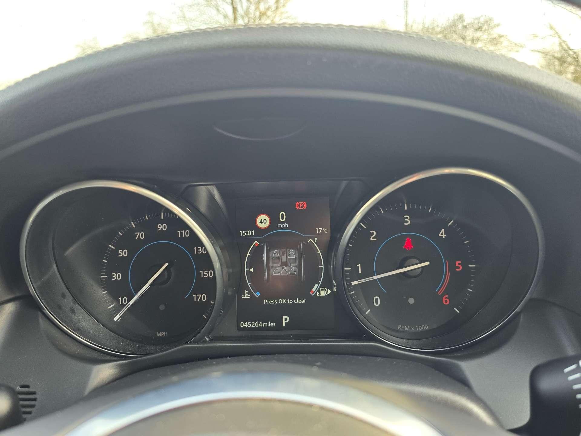 Jaguar XF 2.0 XF R-Sport D Auto 4dr 4dr Automatic 2018