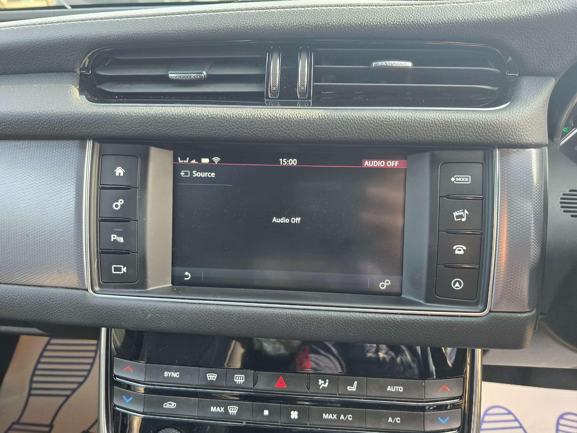Jaguar XF 2.0 XF R-Sport D Auto 4dr 4dr Automatic 2018