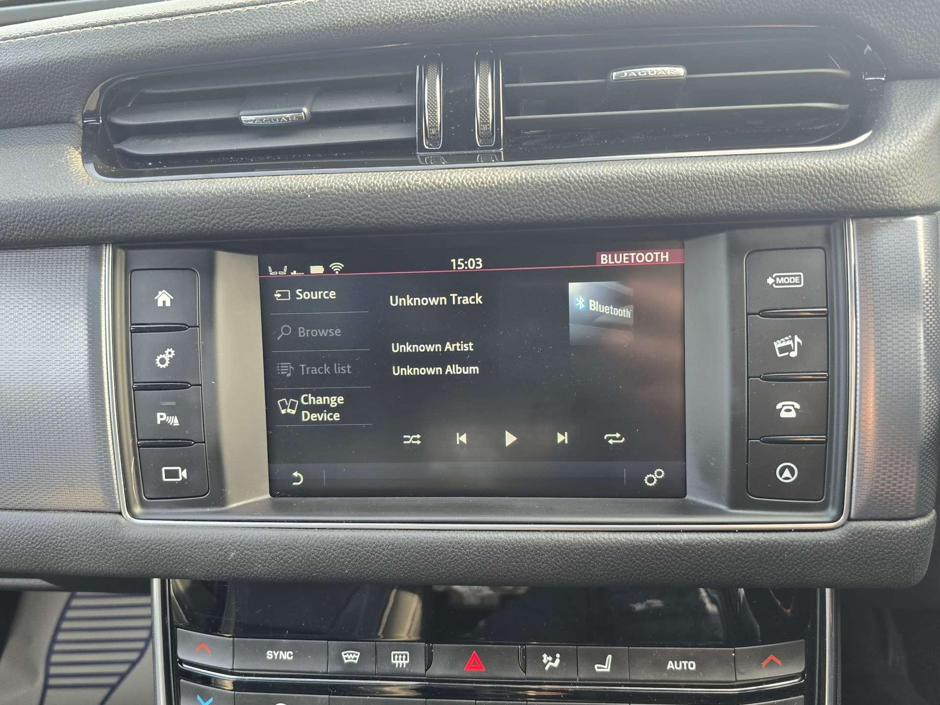 Jaguar XF 2.0 XF R-Sport D Auto 4dr 4dr Automatic 2018