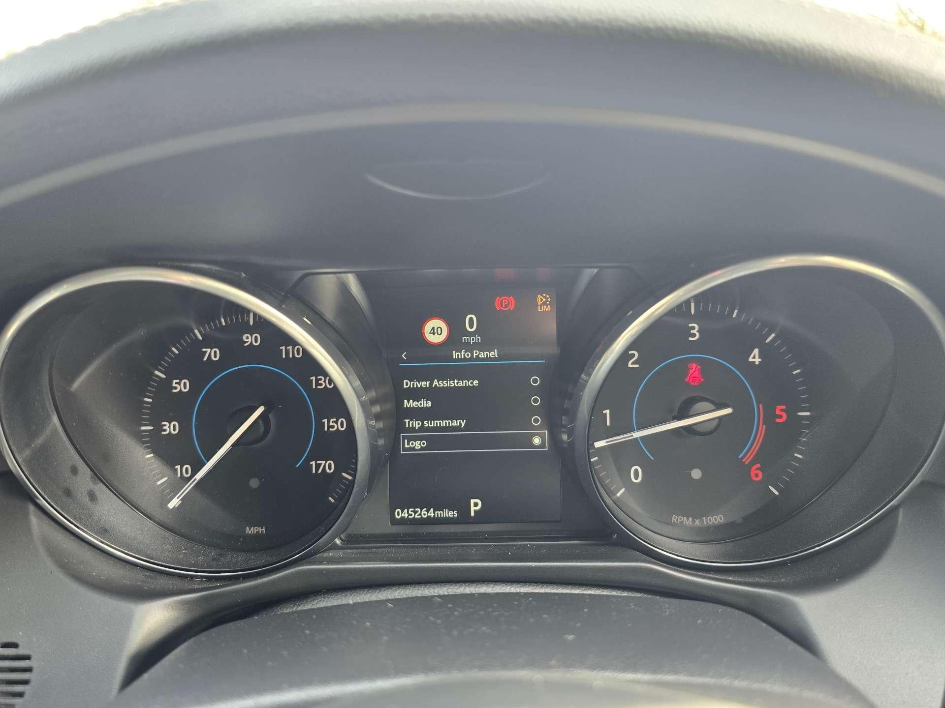 Jaguar XF 2.0 XF R-Sport D Auto 4dr 4dr Automatic 2018