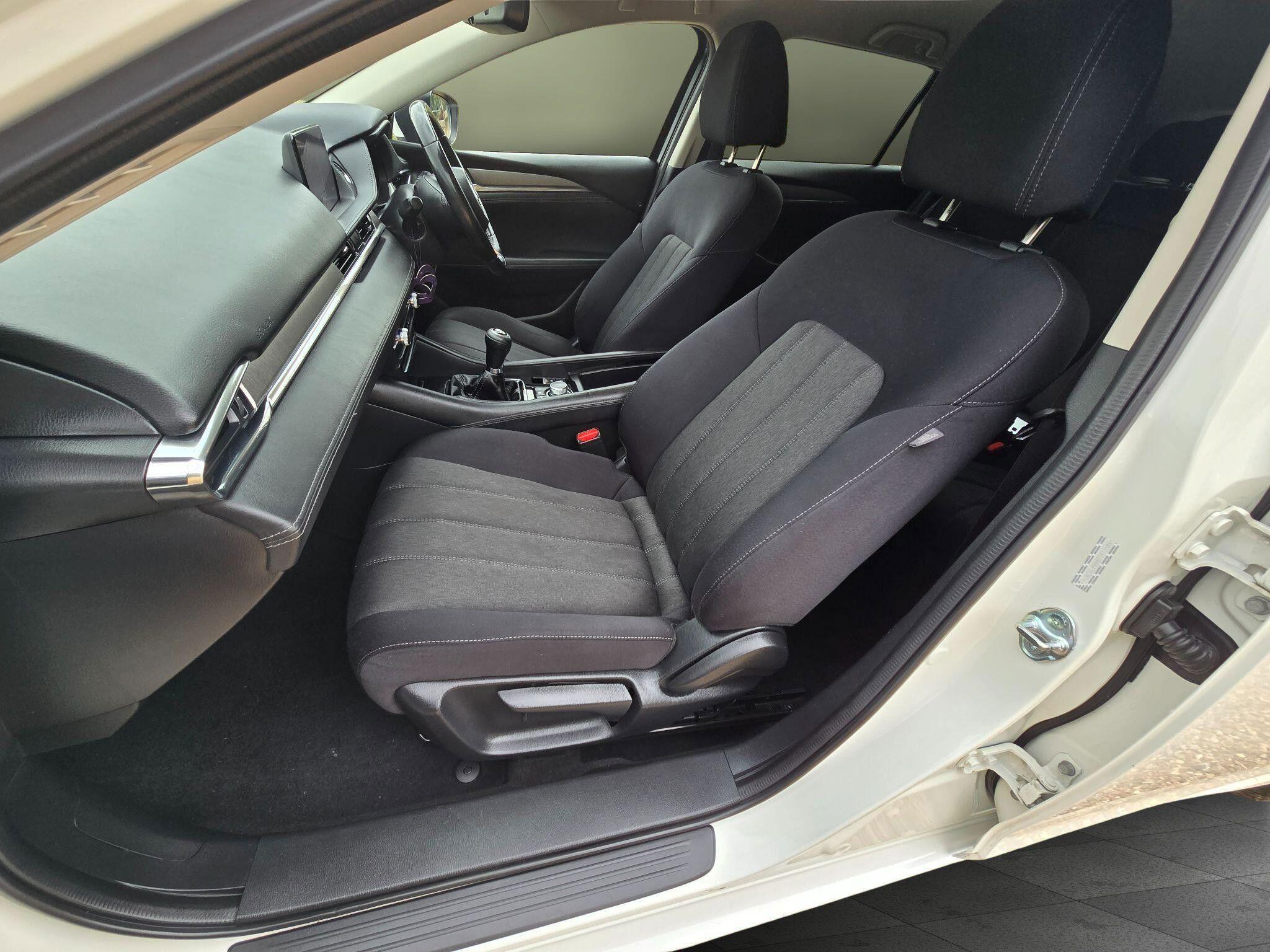 Mazda Mazda6 2.0 SKYACTIV-G SE-L Nav+ Tourer Euro 6 (s/s) 5dr 5dr Manual 2019