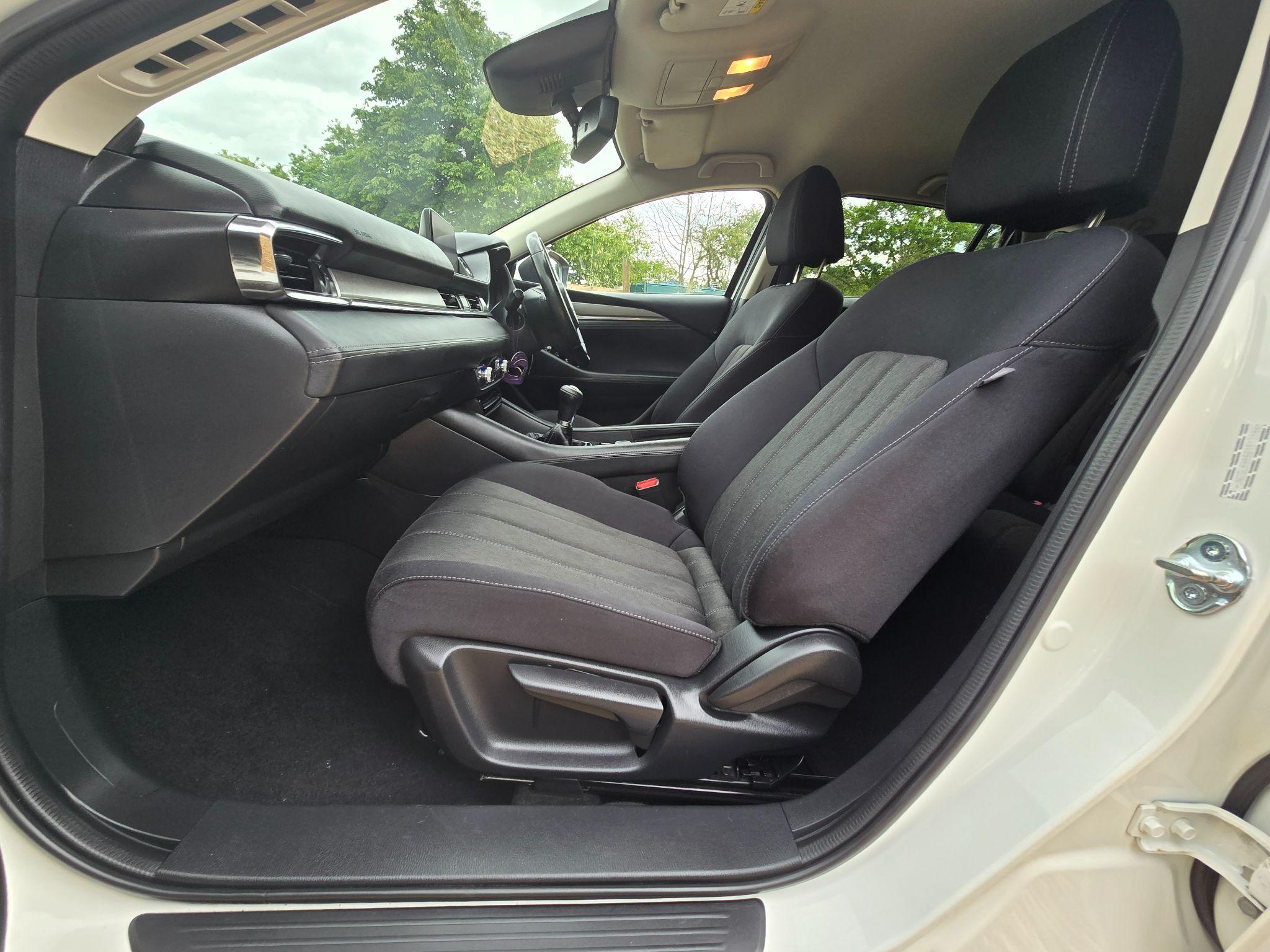 Mazda Mazda6 2.0 SKYACTIV-G SE-L Nav+ Tourer Euro 6 (s/s) 5dr 5dr Manual 2019