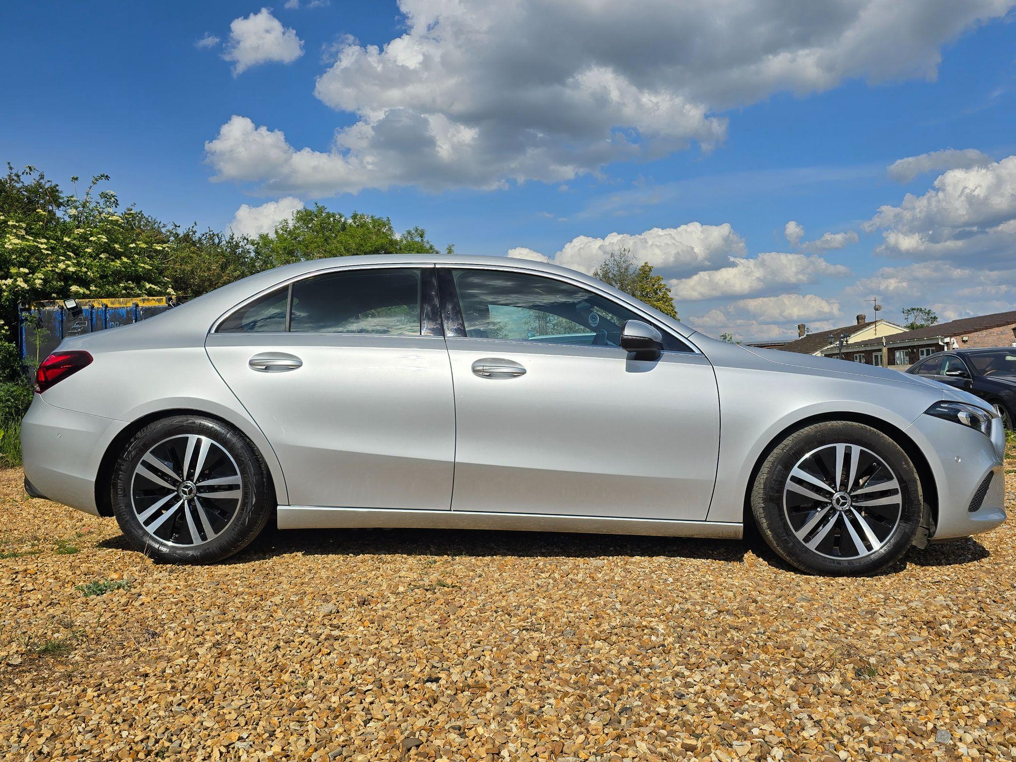 Mercedes-Benz A Class 1.3 A200 Sport (Executive) 7G-DCT Euro 6 (s/s) 4dr 4dr Automatic 2021