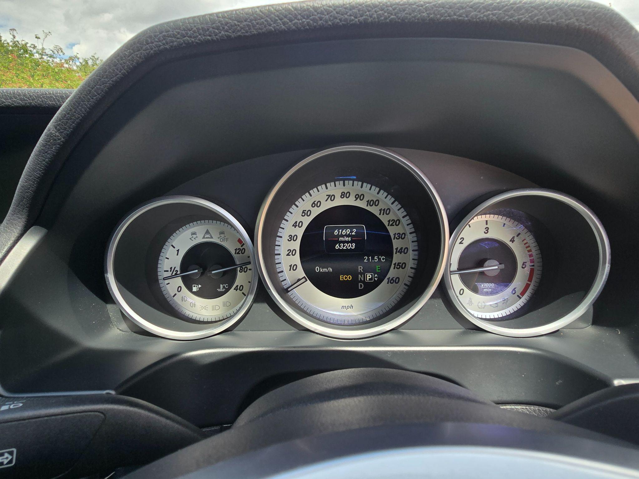 Mercedes-Benz E Class 2.1 E250 CDI AMG Night Edition (Premium) G-Tronic+ Euro 5 (s/s) 4dr 4dr Automatic 2015