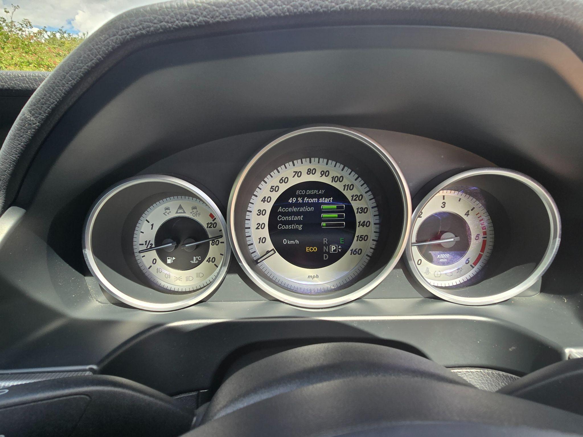Mercedes-Benz E Class 2.1 E250 CDI AMG Night Edition (Premium) G-Tronic+ Euro 5 (s/s) 4dr 4dr Automatic 2015