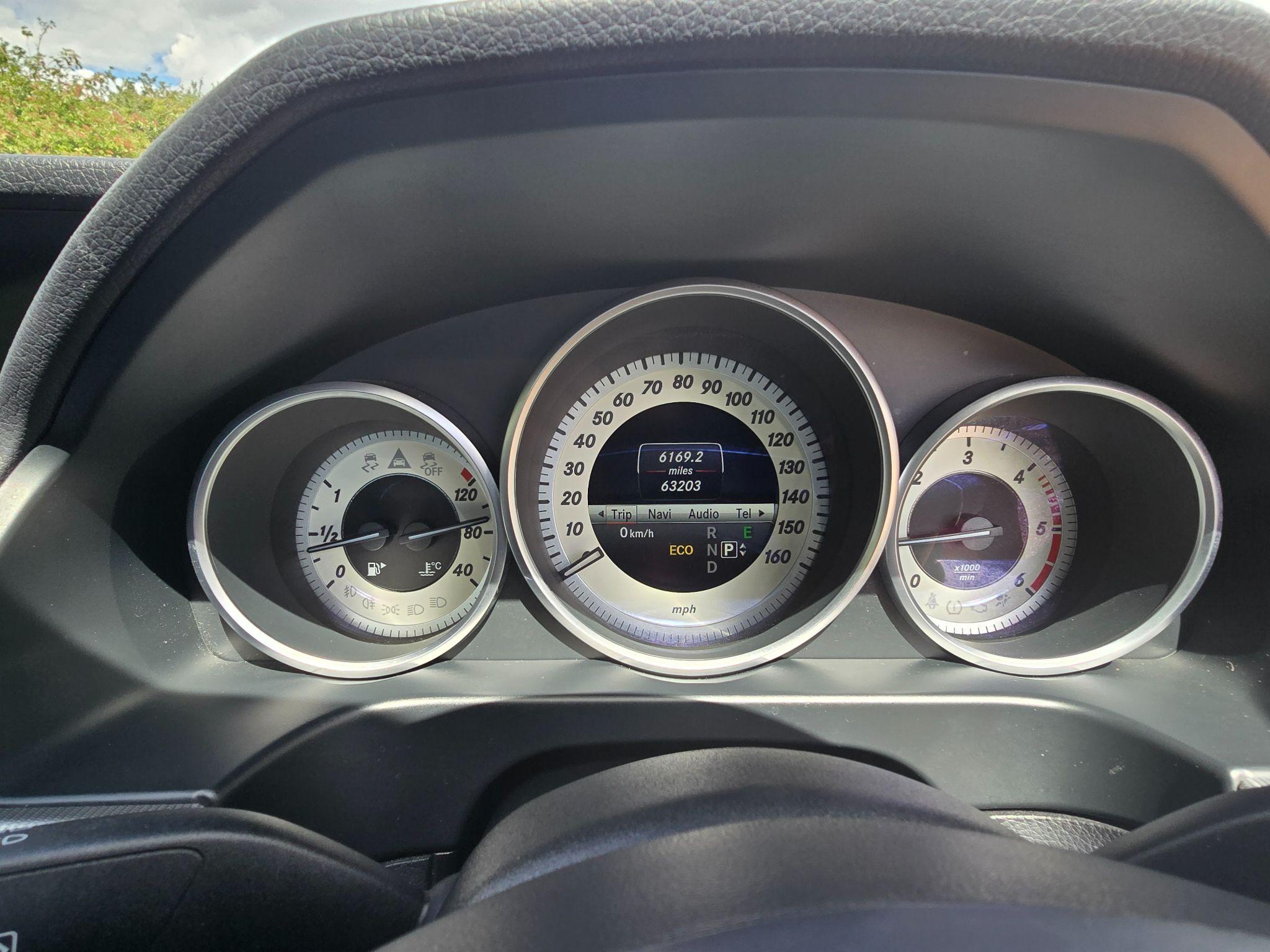 Mercedes-Benz E Class 2.1 E250 CDI AMG Night Edition (Premium) G-Tronic+ Euro 5 (s/s) 4dr 4dr Automatic 2015