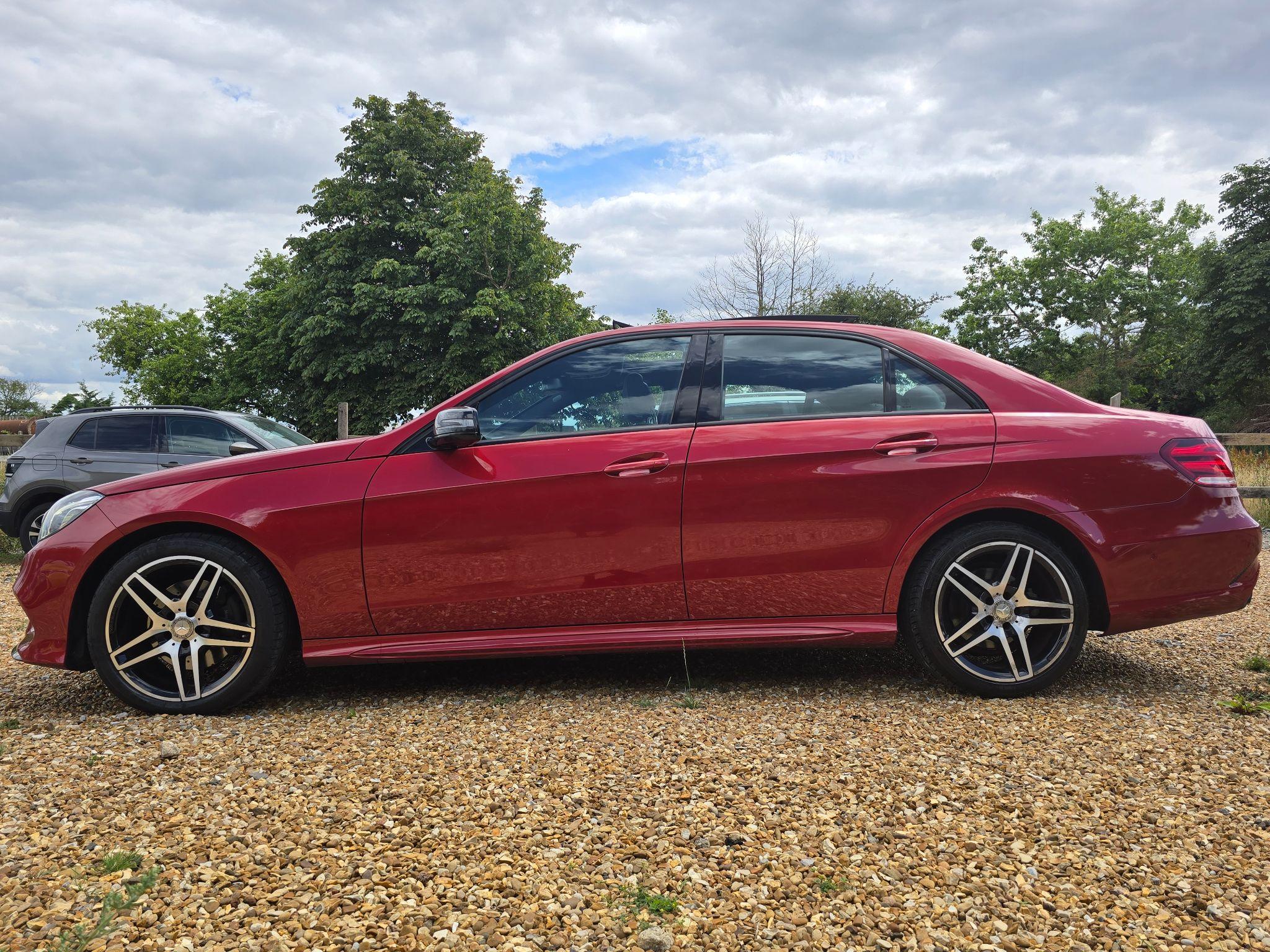 Mercedes-Benz E Class 2.1 E250 CDI AMG Night Edition (Premium) G-Tronic+ Euro 5 (s/s) 4dr 4dr Automatic 2015
