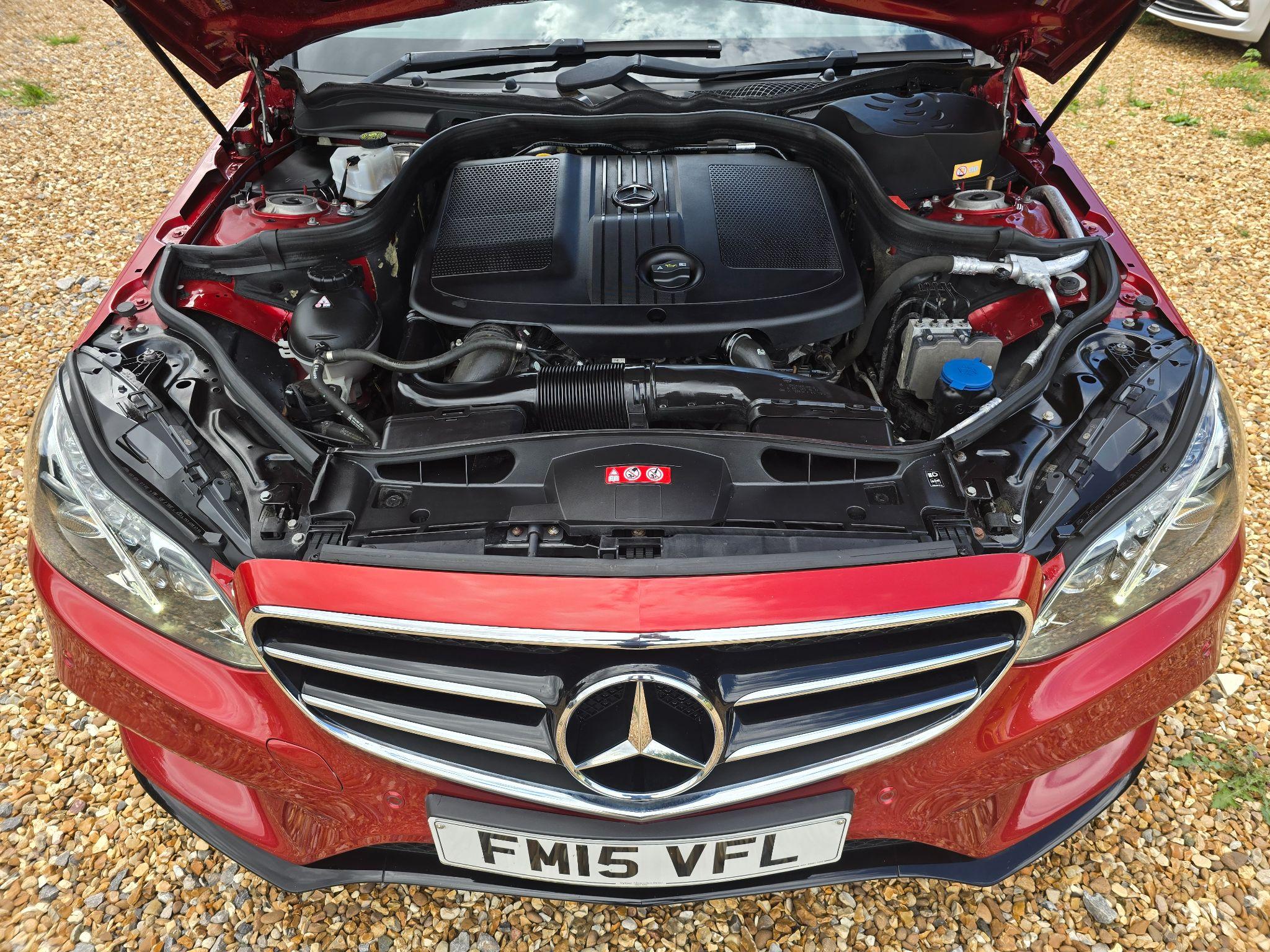 Mercedes-Benz E Class 2.1 E250 CDI AMG Night Edition (Premium) G-Tronic+ Euro 5 (s/s) 4dr 4dr Automatic 2015