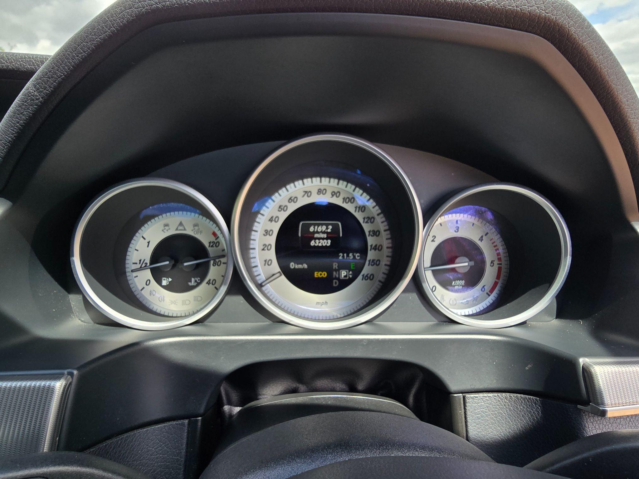 Mercedes-Benz E Class 2.1 E250 CDI AMG Night Edition (Premium) G-Tronic+ Euro 5 (s/s) 4dr 4dr Automatic 2015