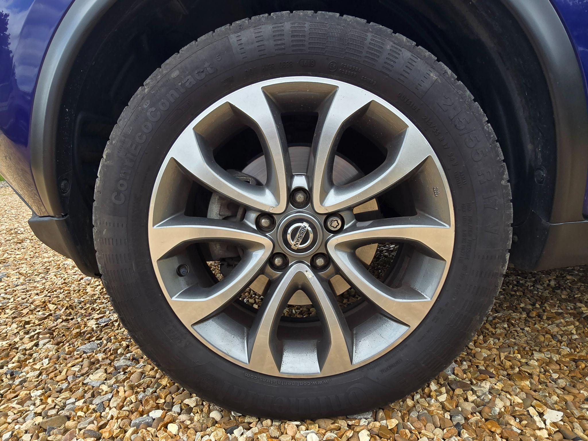 Nissan Juke 1.6 Tekna XTRON Euro 6 5dr 5dr Automatic 2019