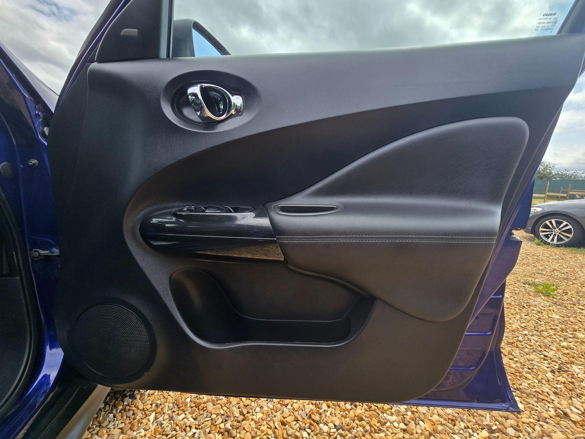 Nissan Juke 1.6 Tekna XTRON Euro 6 5dr 5dr Automatic 2019