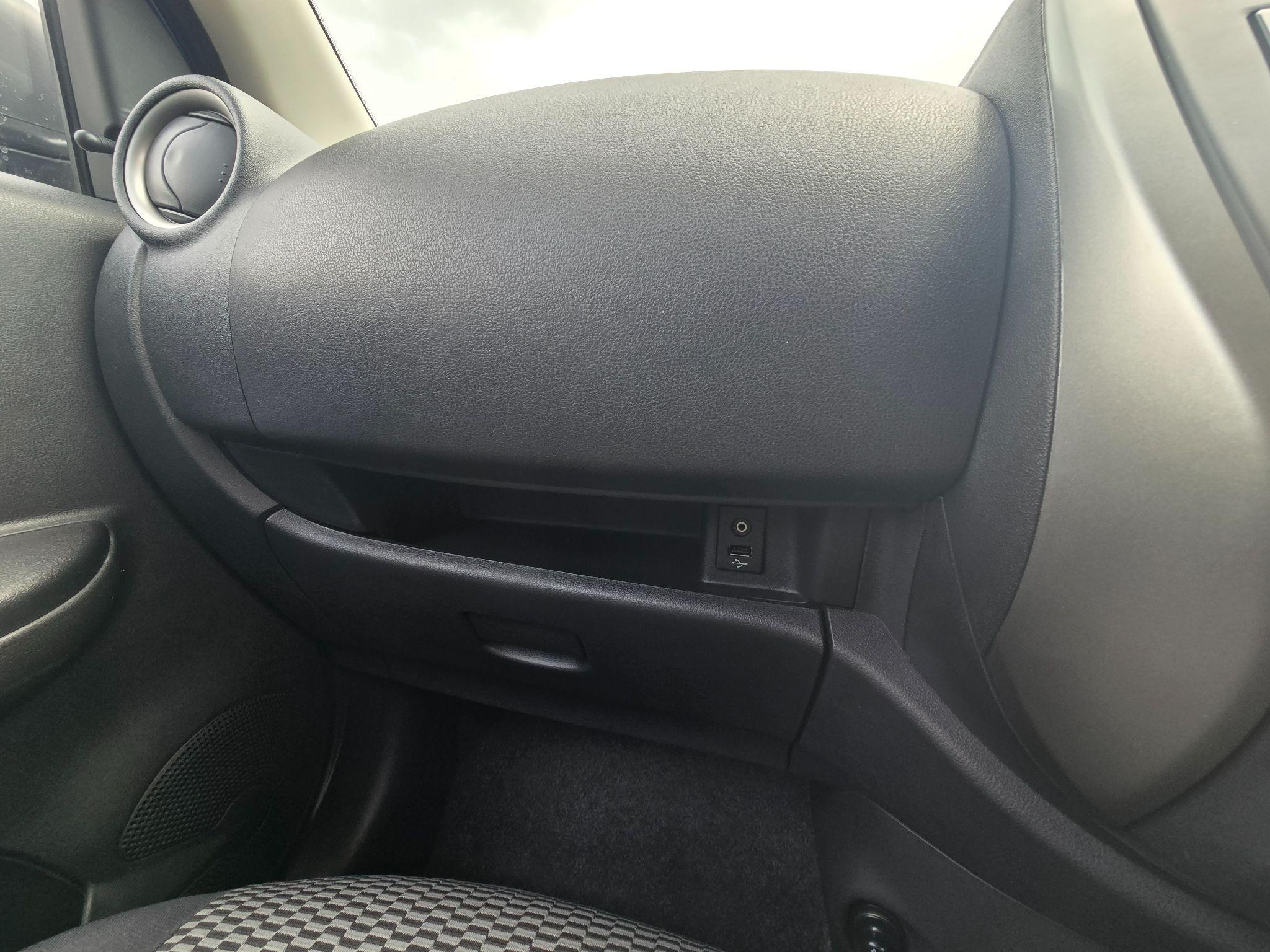 Nissan Micra 1.2 Vibe Euro 6 5dr 5dr Manual 2016