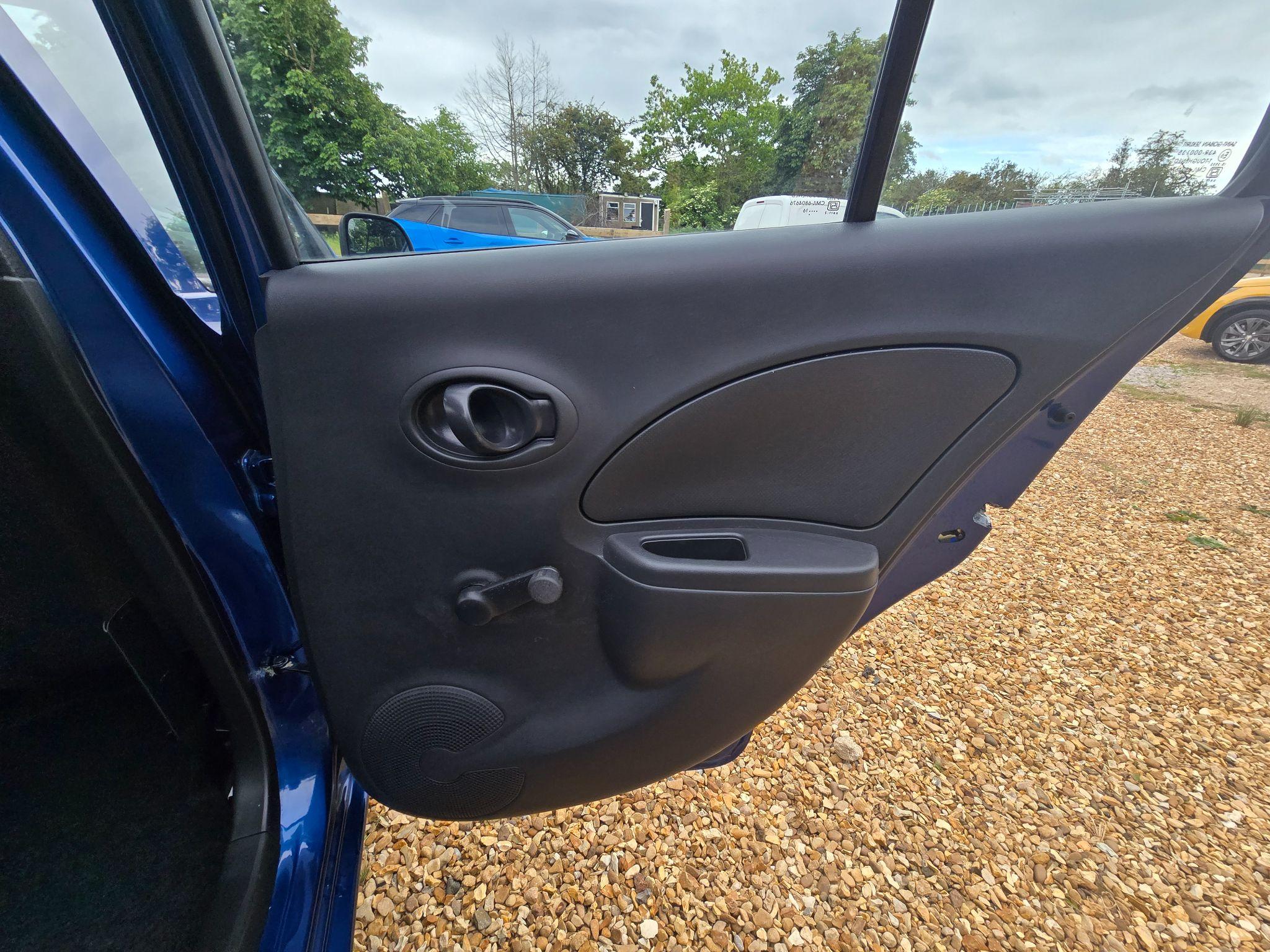 Nissan Micra 1.2 Vibe Euro 6 5dr 5dr Manual 2016