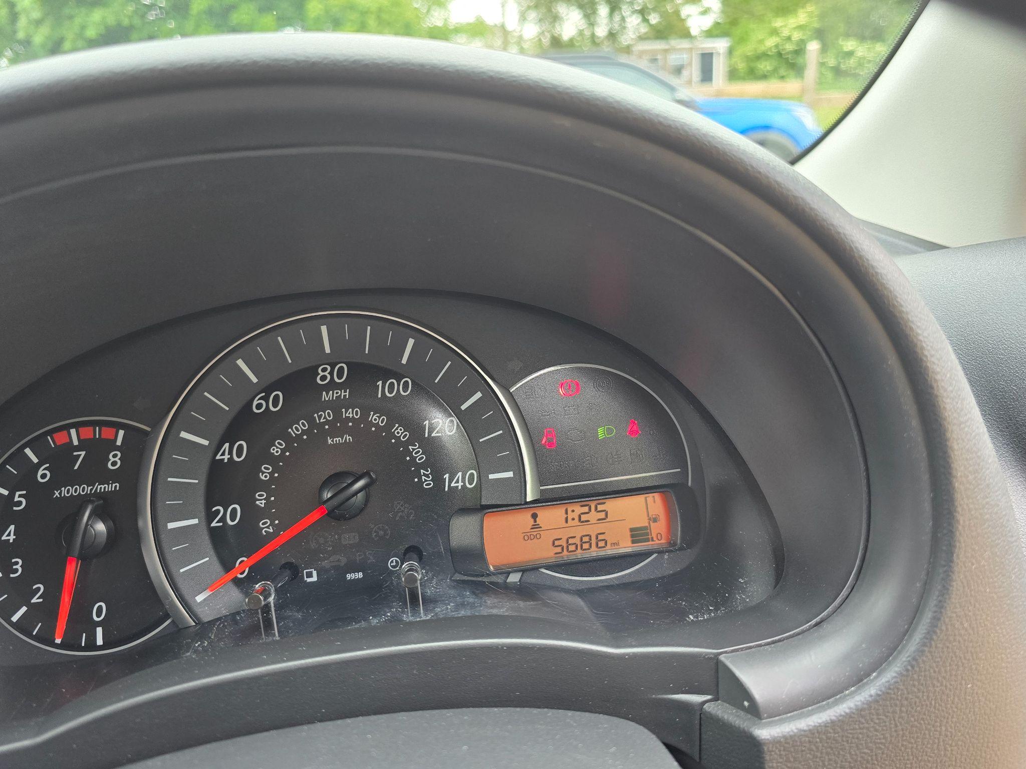 Nissan Micra 1.2 Vibe Euro 6 5dr 5dr Manual 2016