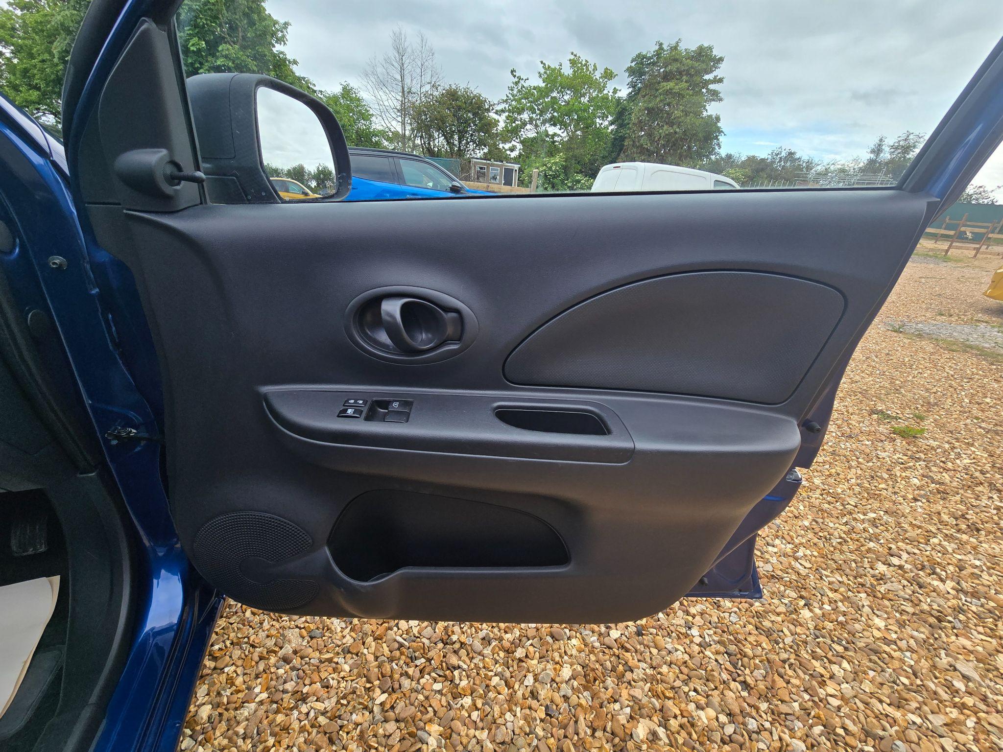 Nissan Micra 1.2 Vibe Euro 6 5dr 5dr Manual 2016