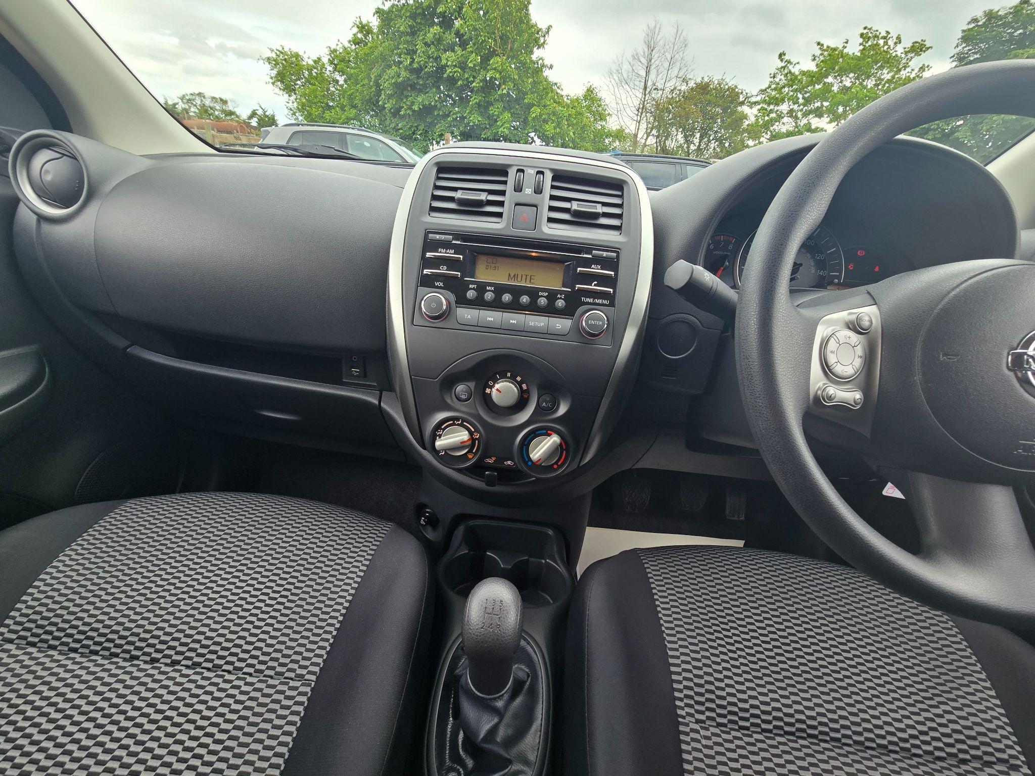 Nissan Micra 1.2 Vibe Euro 6 5dr 5dr Manual 2016