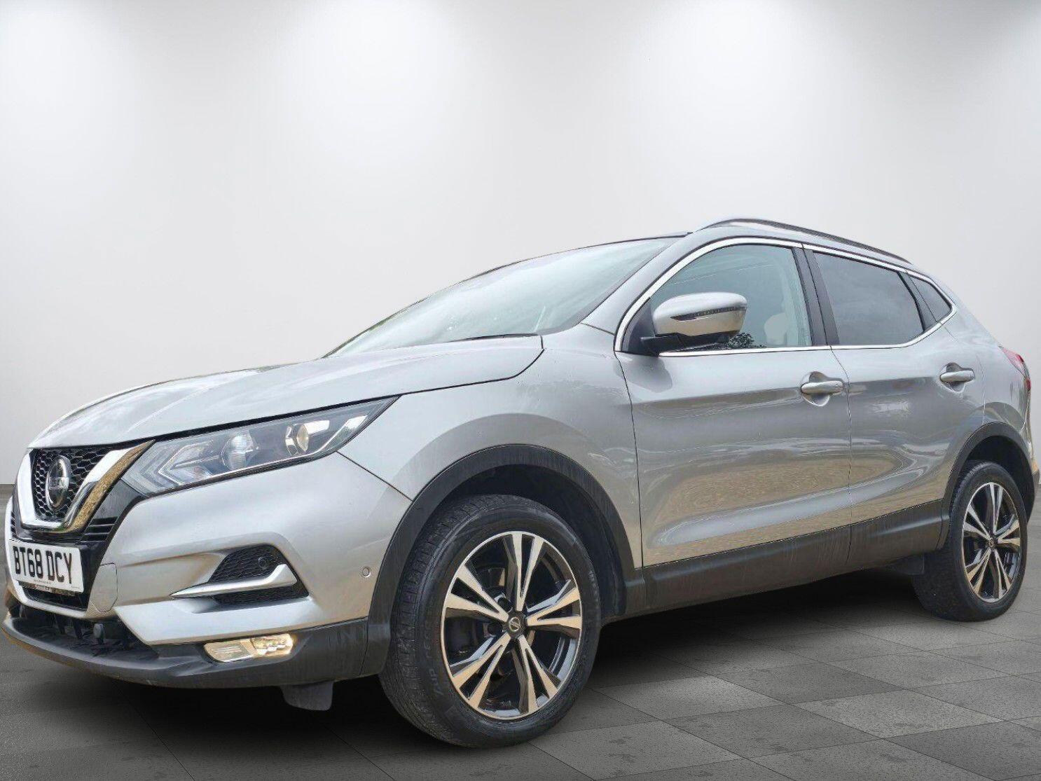 Nissan Qashqai 1.3 DIG-T N-Connecta Euro 6 (s/s) 5dr 5dr Manual 2018