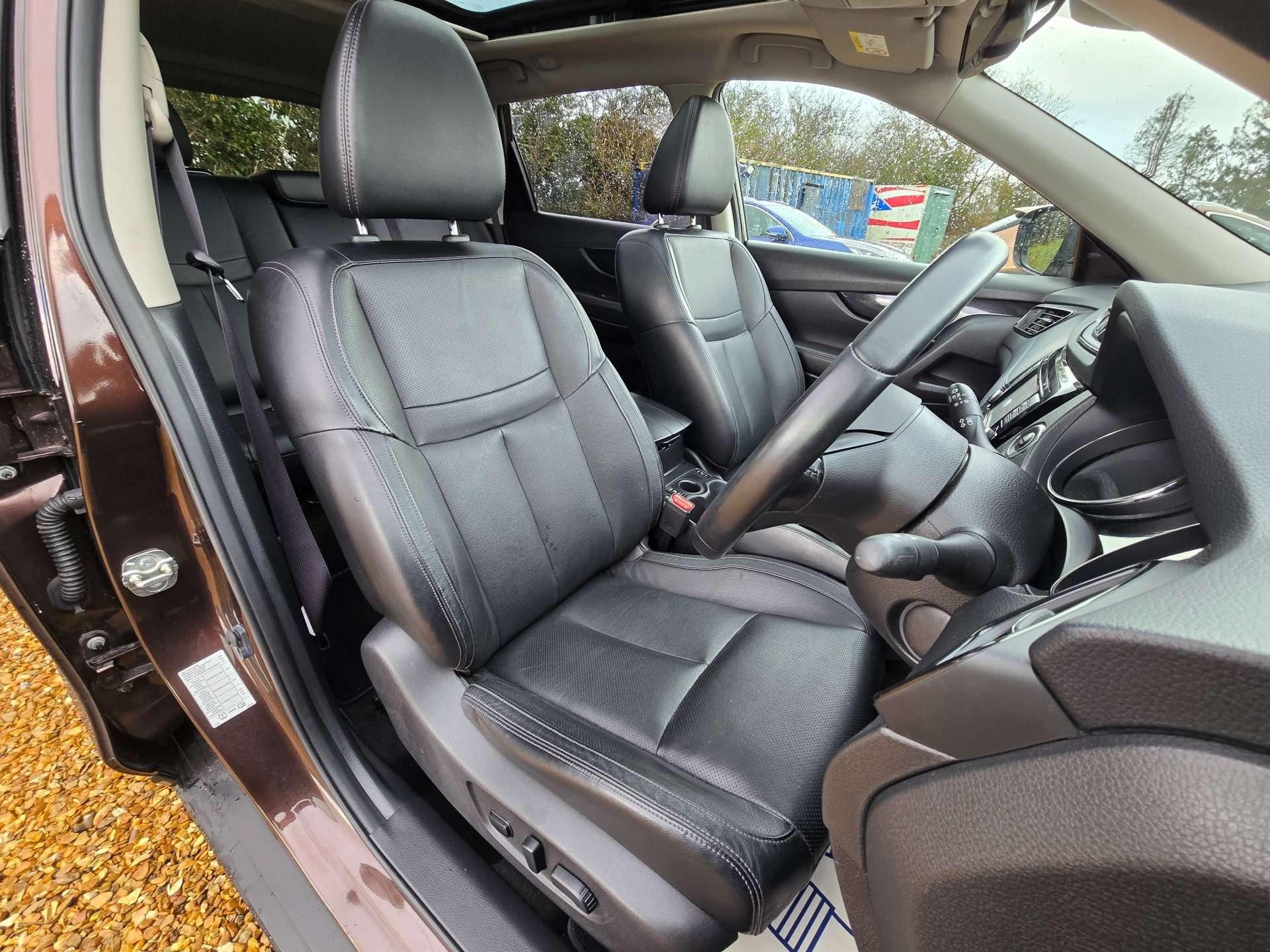 Nissan X-Trail 1.6 dCi Tekna XTRON Euro 6 (s/s) 5dr 5dr Automatic 2018