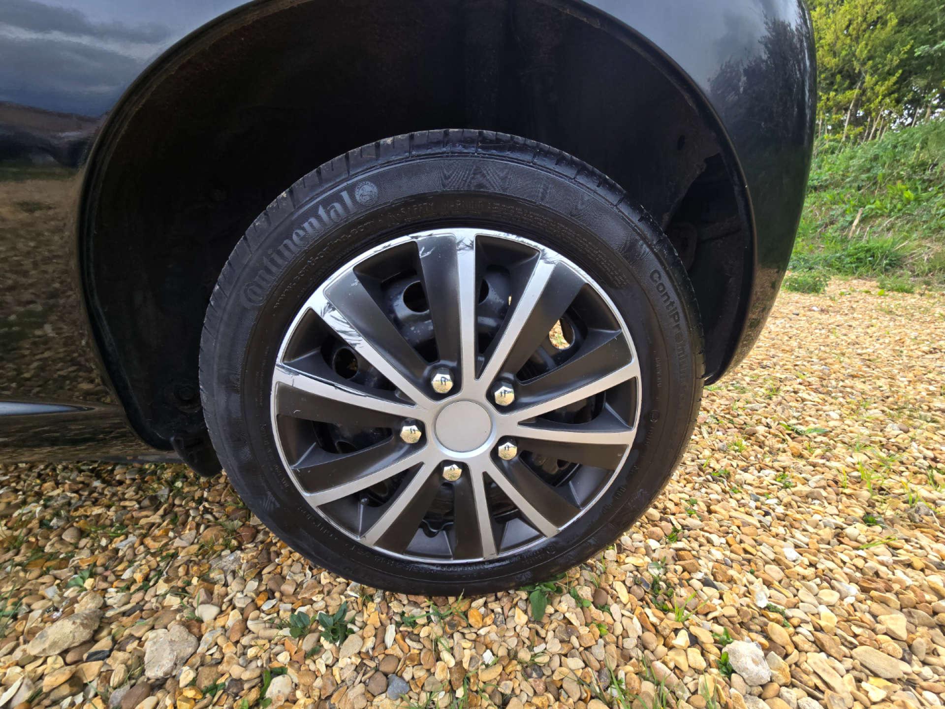 Peugeot 107 1.0 107 Urban Semi-Auto 3dr 3dr Automatic 2011