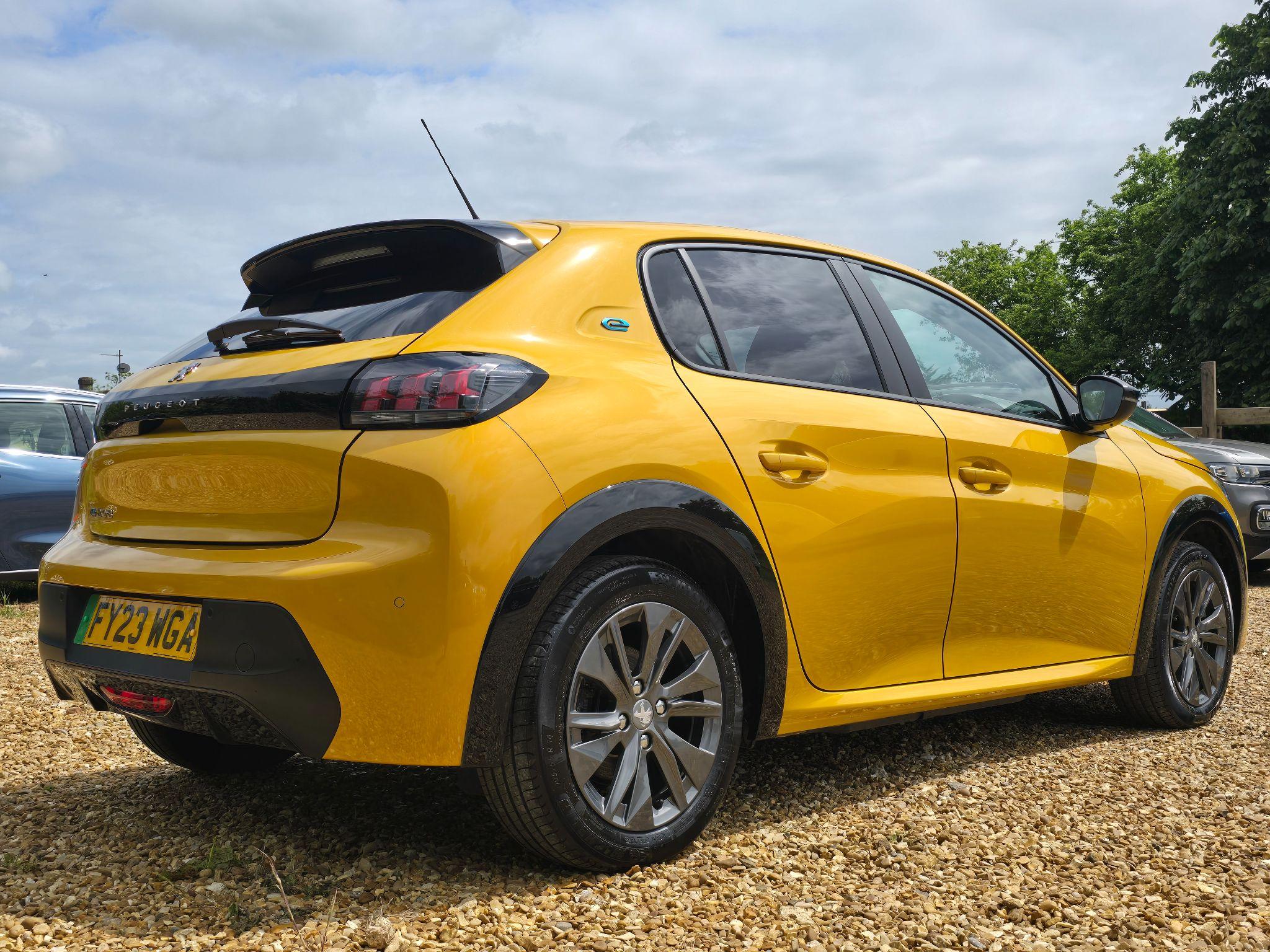 Peugeot E-208 50kWh Active Premium + Auto 5dr (7.4kW Charger) 5dr Automatic 2023