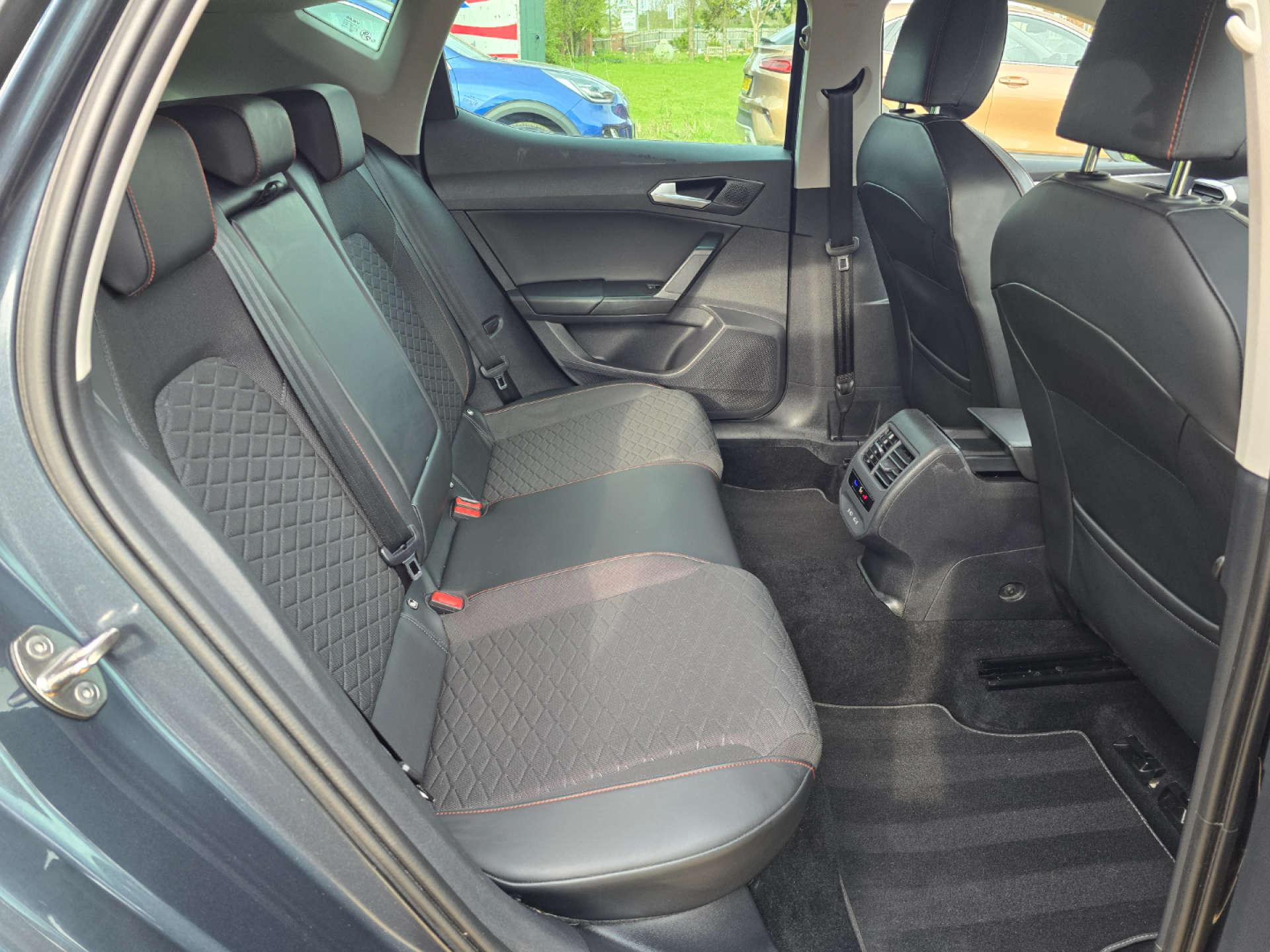 Seat Leon 1.4 Leon FR PHEV Semi-Auto 5dr 5dr Automatic 2021