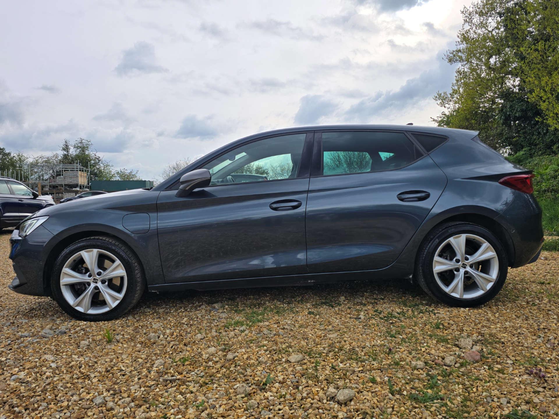 Seat Leon 1.4 Leon FR PHEV Semi-Auto 5dr 5dr Automatic 2021