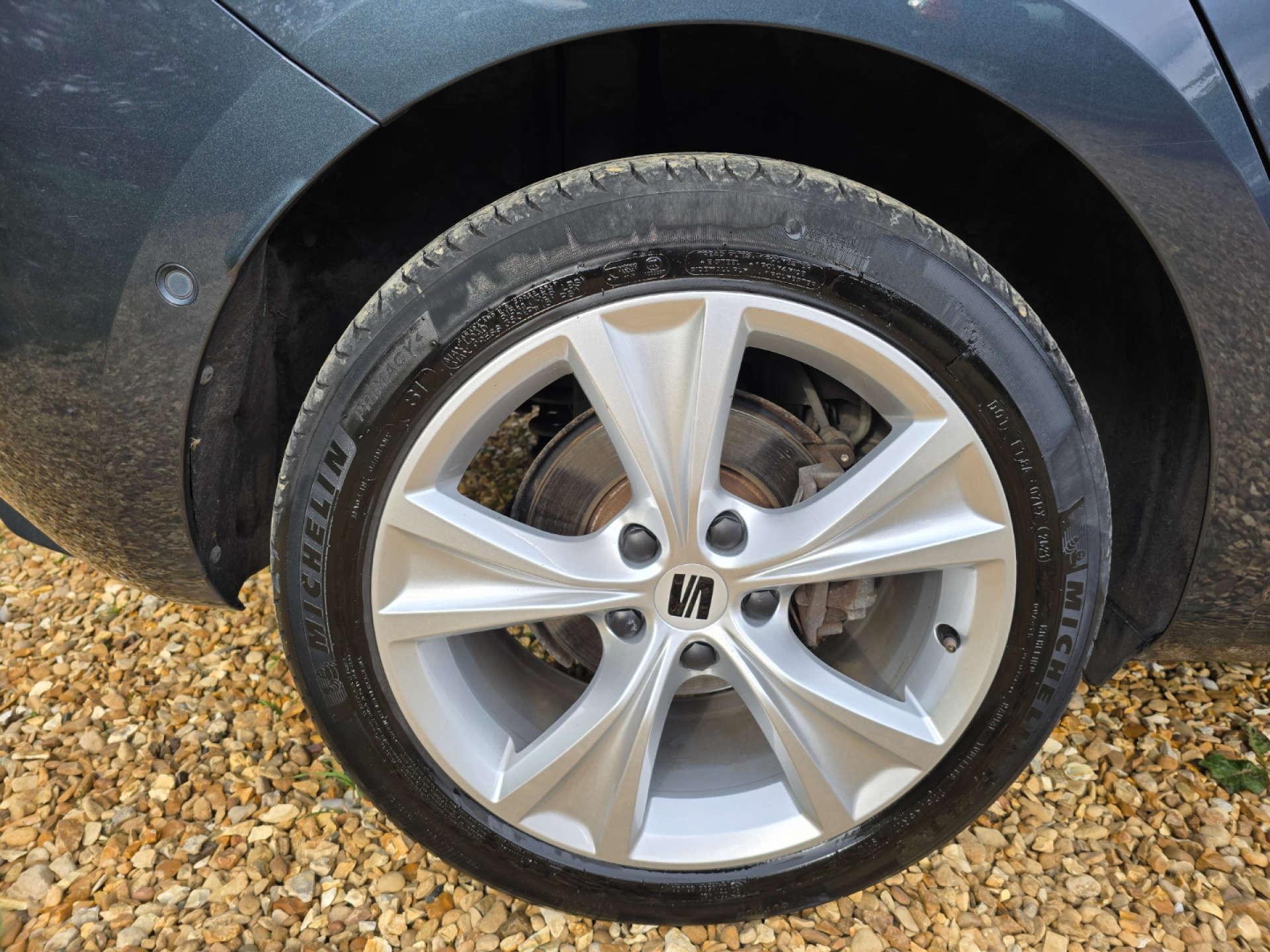 Seat Leon 1.4 Leon FR PHEV Semi-Auto 5dr 5dr Automatic 2021