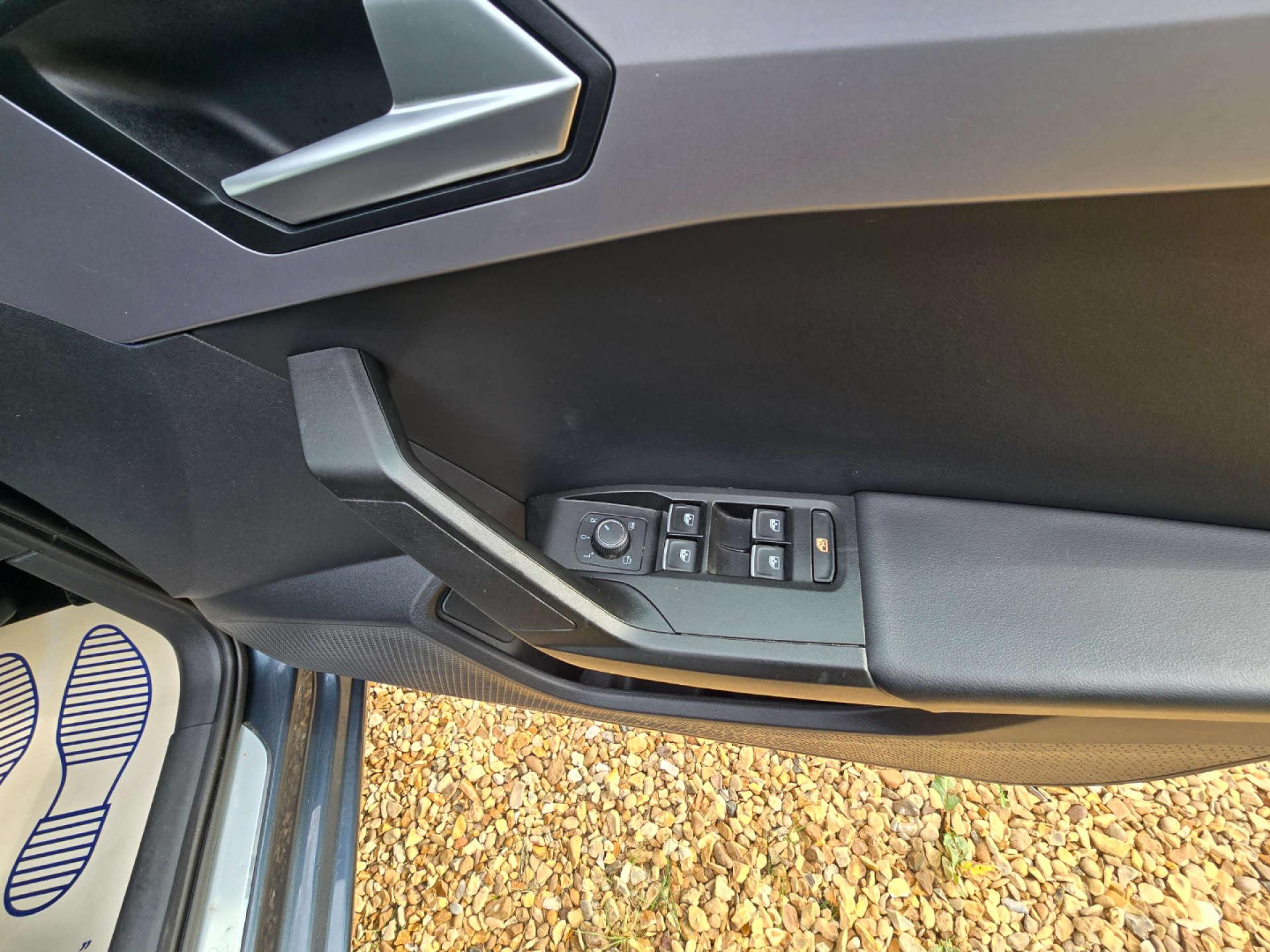 Seat Leon 1.4 Leon FR PHEV Semi-Auto 5dr 5dr Automatic 2021
