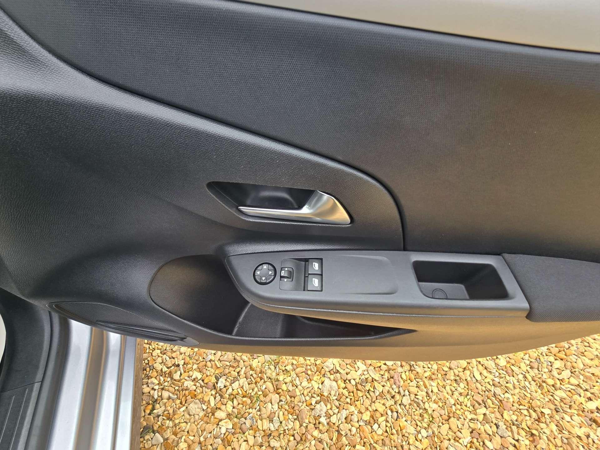 Vauxhall Corsa 1.2 Corsa SE Premium T Auto 5dr 5dr Automatic 2020