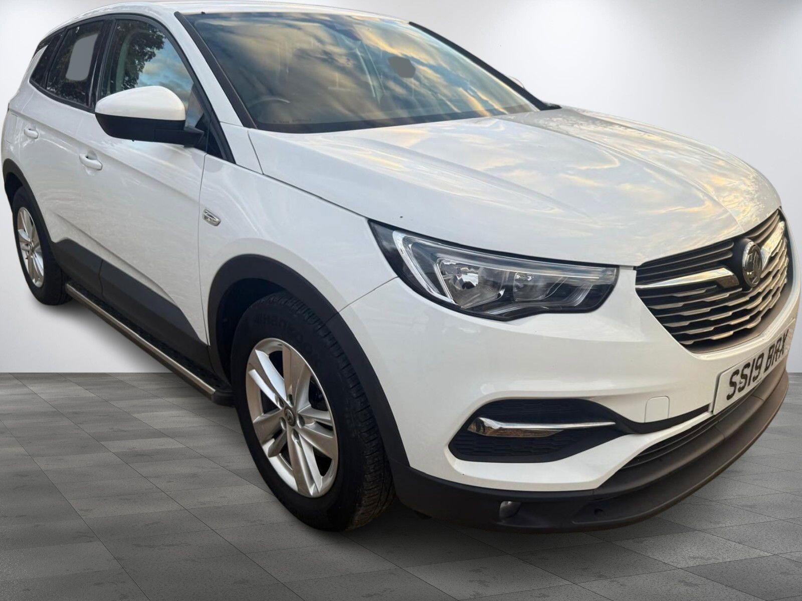 Vauxhall Grandland X 1.2 Turbo SE Euro 6 (s/s) 5dr 5dr Manual 2019