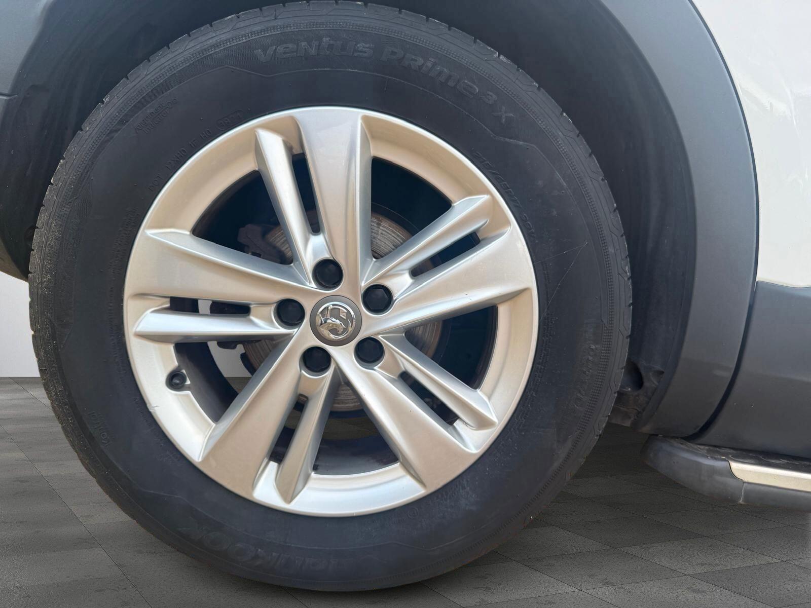 Vauxhall Grandland X 1.2 Turbo SE Euro 6 (s/s) 5dr 5dr Manual 2019