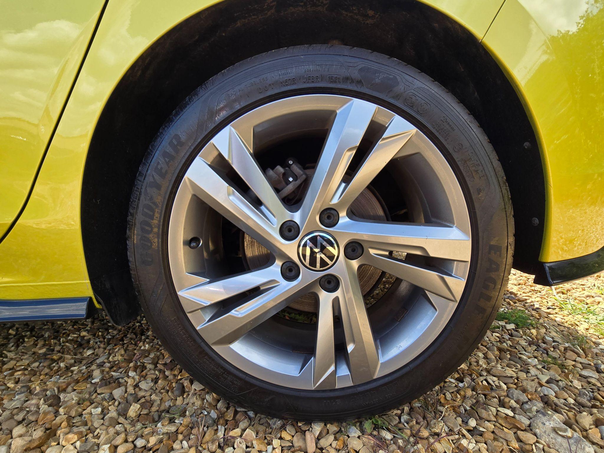 Volkswagen Golf 1.5 TSI R-Line Euro 6 (s/s) 5dr 5dr Manual 2021