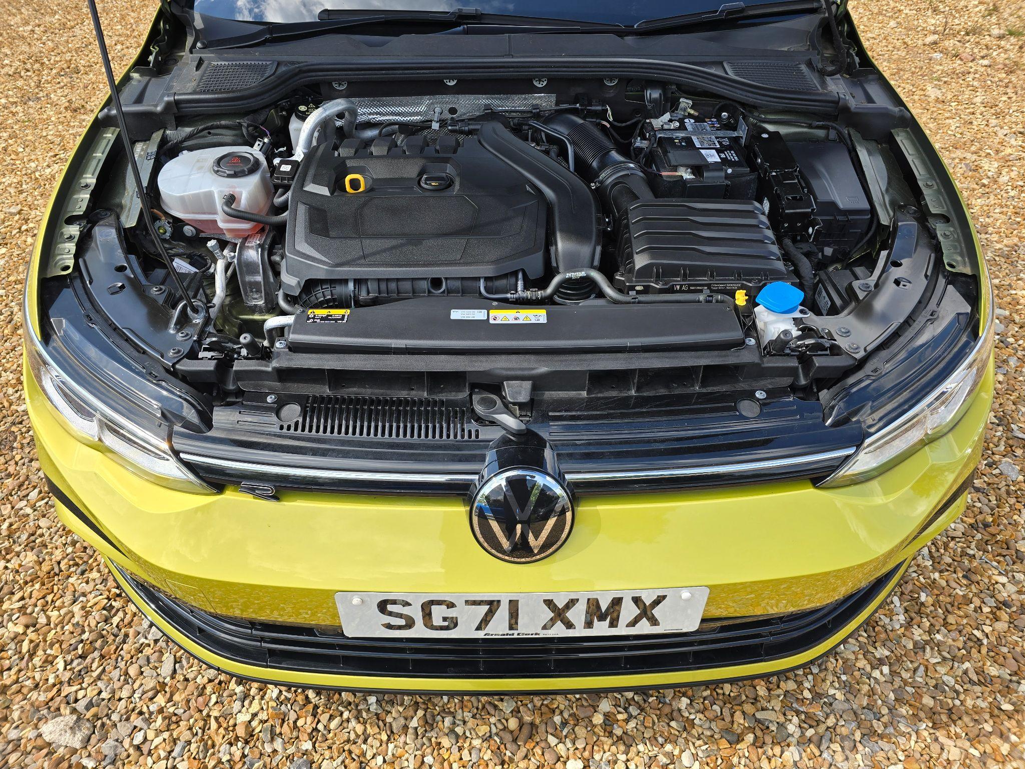 Volkswagen Golf 1.5 TSI R-Line Euro 6 (s/s) 5dr 5dr Manual 2021