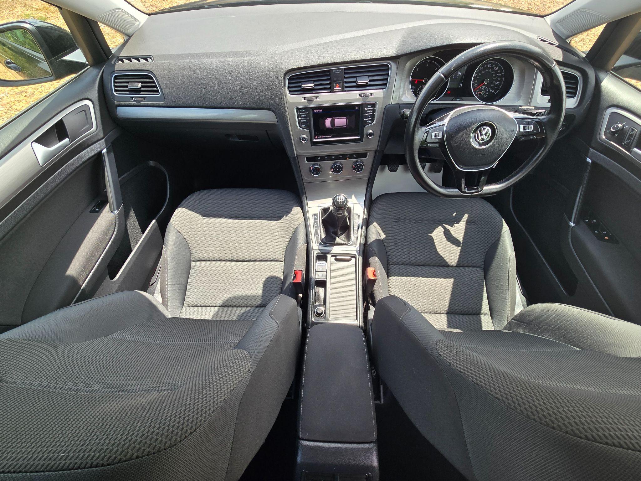 Volkswagen Golf 1.6 TDI BlueMotion Tech Match Edition Euro 6 (s/s) 5dr 5dr Manual 2017