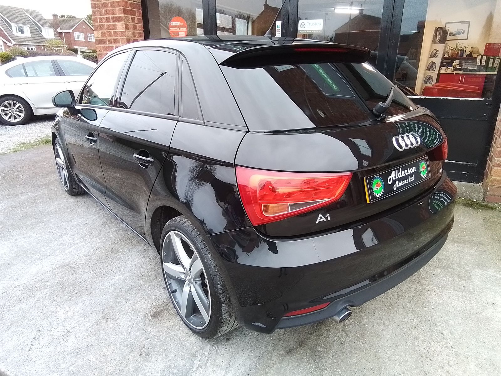 Audi A1 1.6L Sportback TDI Sport Hatchback 5dr Diesel Manual Euro 6 (114 bhp) 5dr Manual 2025