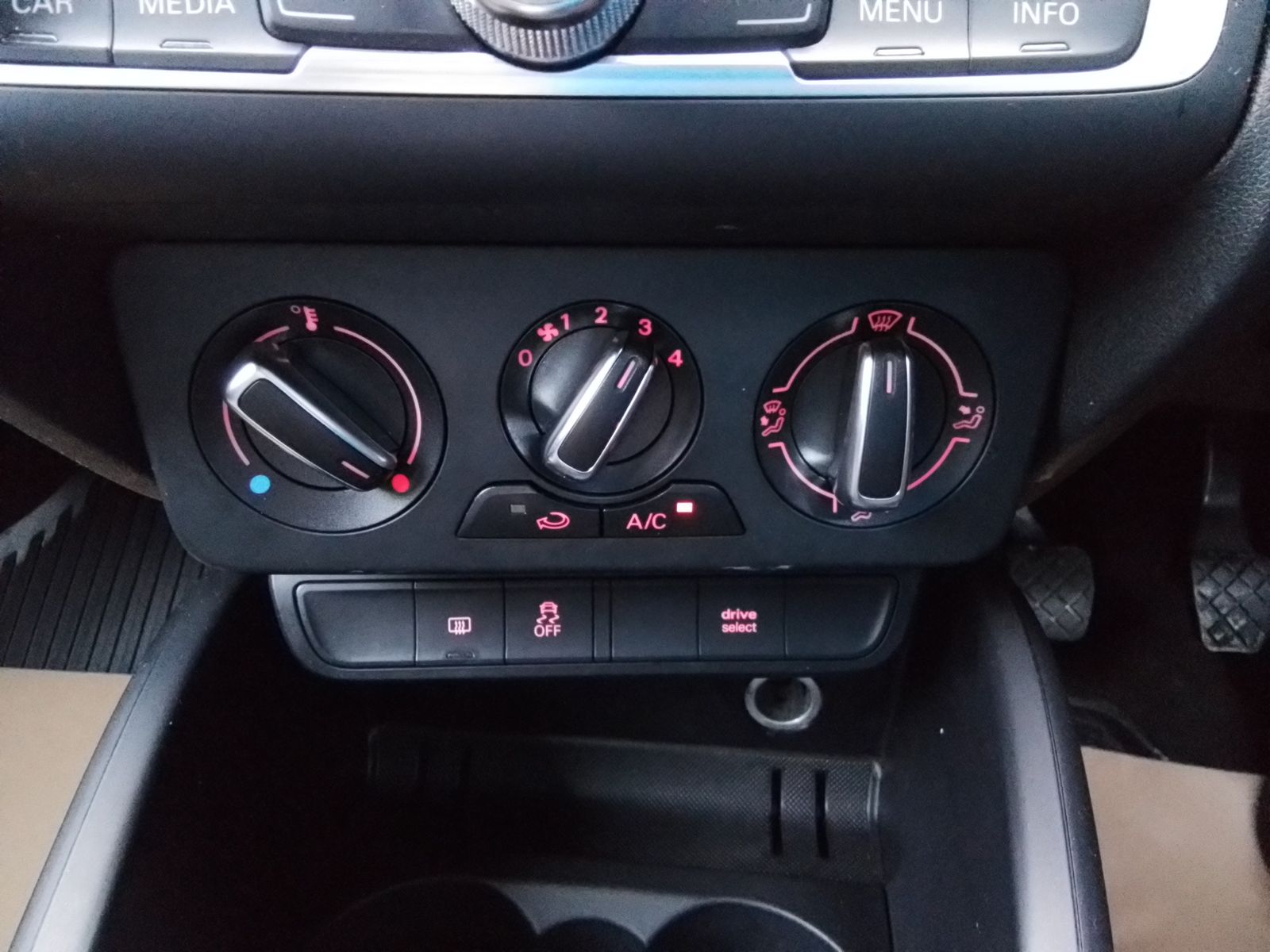 Audi A1 1.6L Sportback TDI Sport Hatchback 5dr Diesel Manual Euro 6 (114 bhp) 5dr Manual 2025