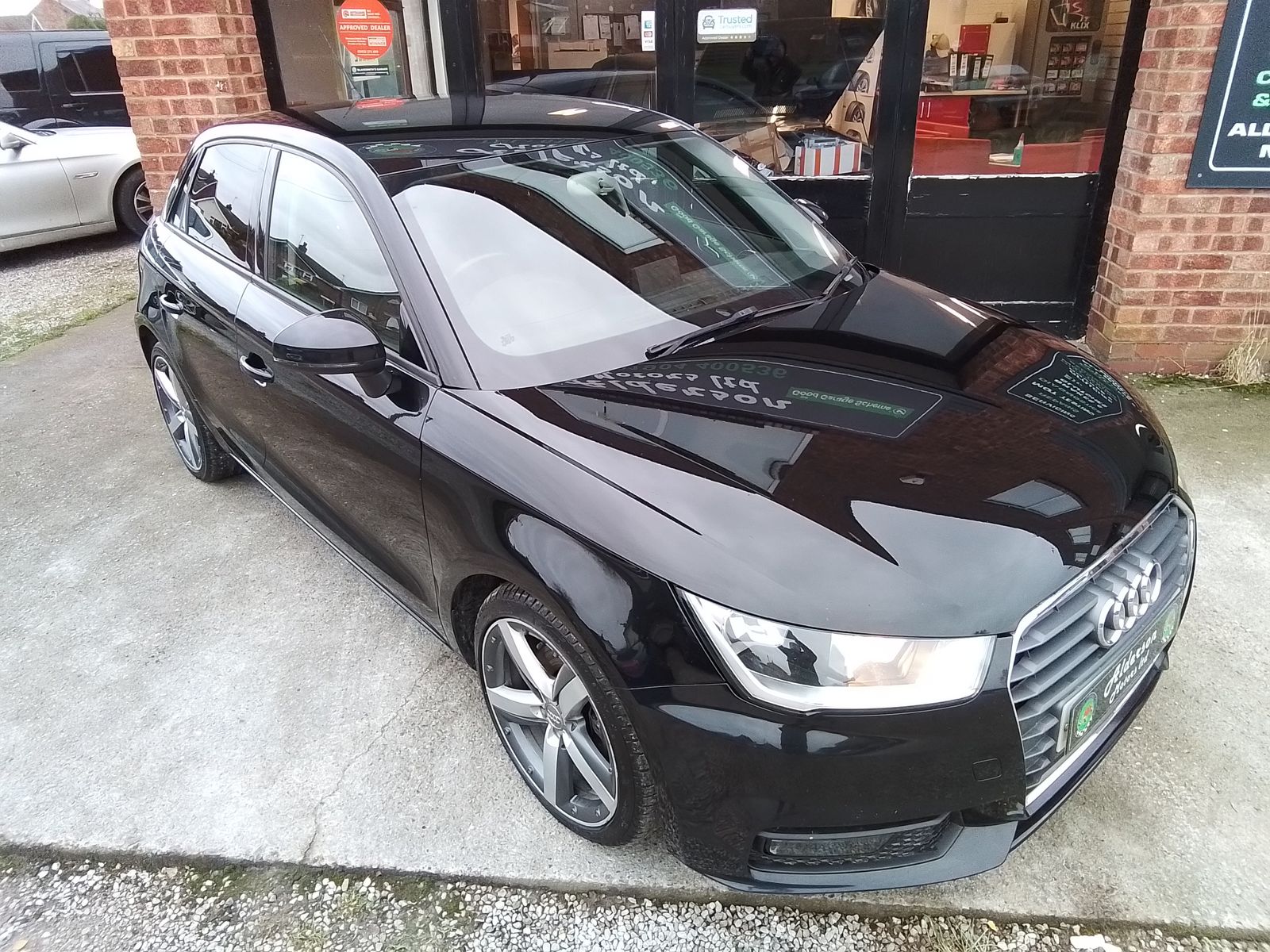 Audi A1 1.6L Sportback TDI Sport Hatchback 5dr Diesel Manual Euro 6 (114 bhp) 5dr Manual 2025