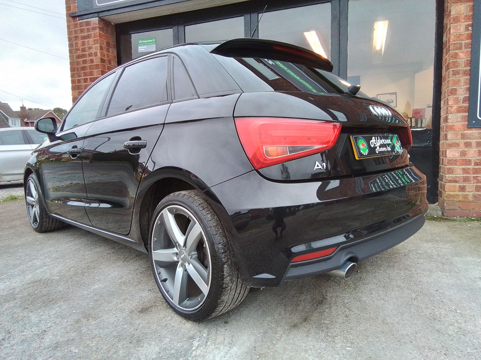 Audi A1 1.6L Sportback TDI Sport Hatchback 5dr Diesel Manual Euro 6 (114 bhp) 5dr Manual 2025