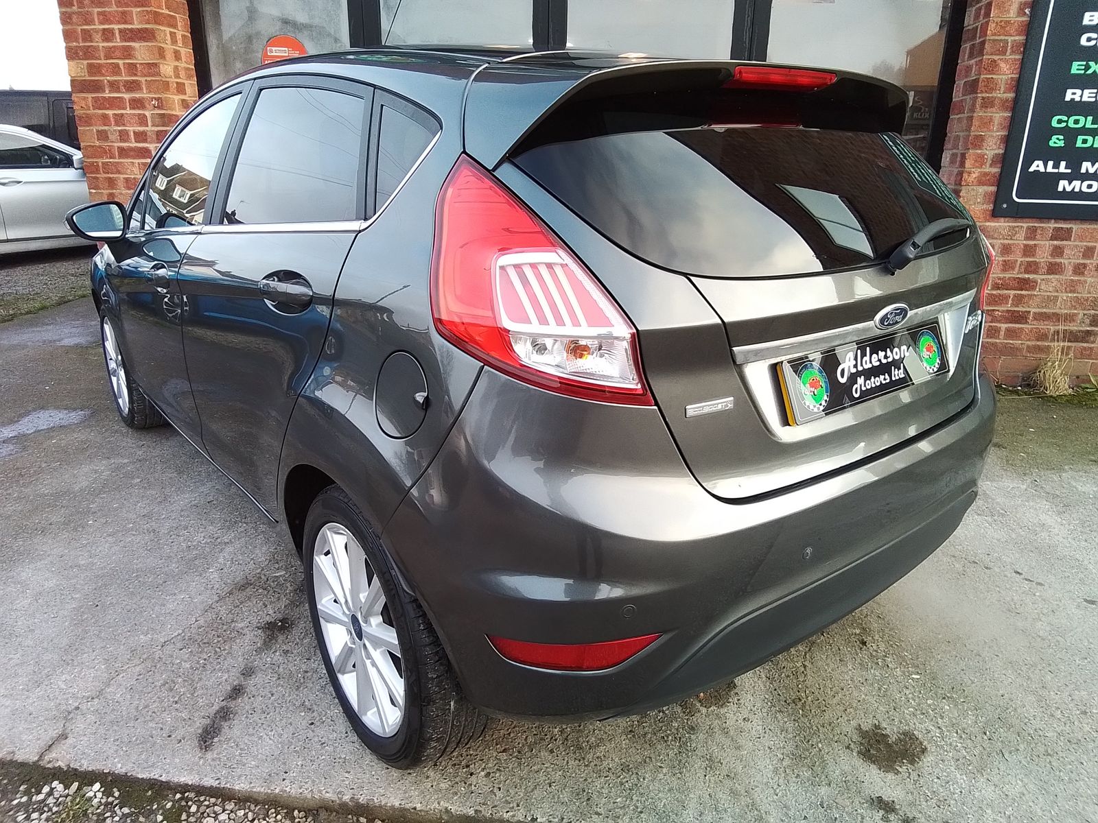 Ford Fiesta 1.0L Titanium T Hatchback 5dr Petrol Manual Euro 6 (99 bhp) 5dr Manual 2025