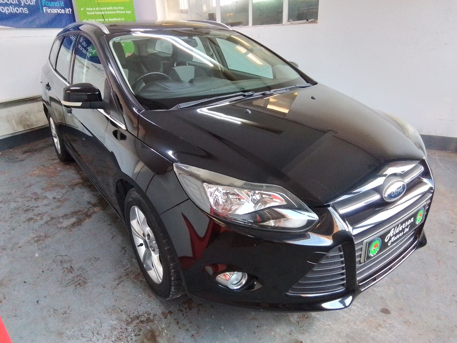 Ford Focus 1.6L Zetec Auto Estate 5dr Petrol Automatic Euro 5 (123 bhp) 5dr Automatic 2025