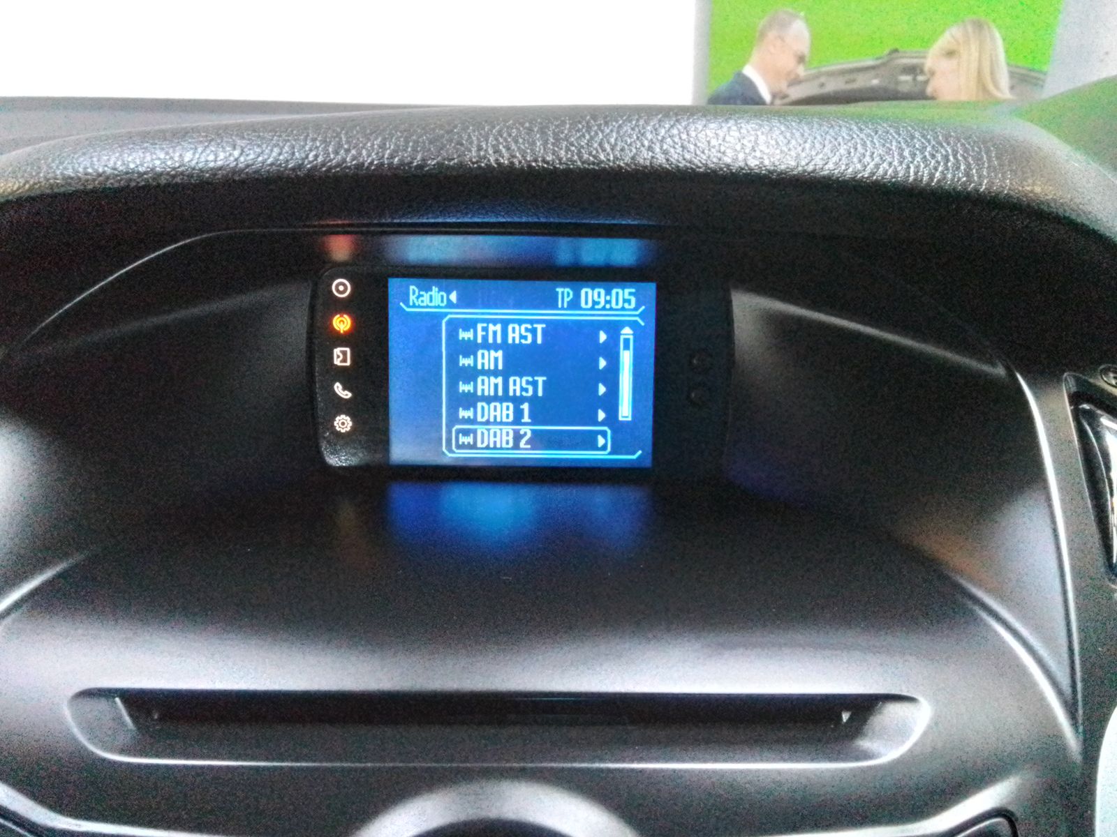 Ford Focus 1.6L Zetec Auto Estate 5dr Petrol Automatic Euro 5 (123 bhp) 5dr Automatic 2025