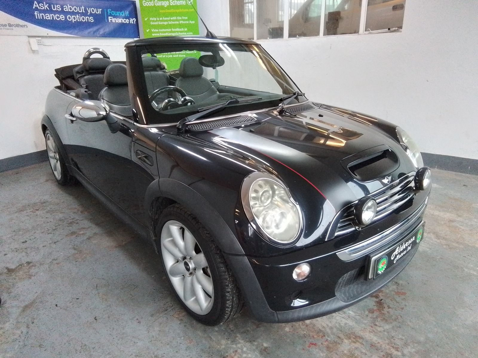 MINI Convertible 1.6L Cooper S Convertible 2dr Petrol Manual Euro 4 (168 bhp) 2dr Manual 2025