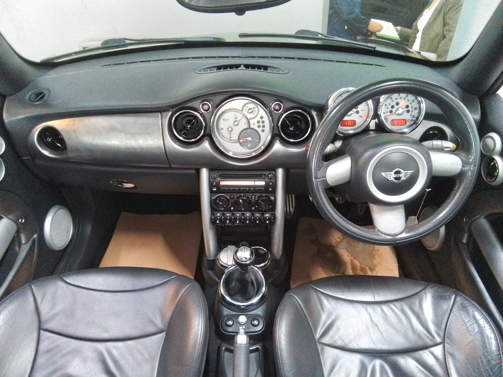 MINI Convertible 1.6L Cooper S Convertible 2dr Petrol Manual Euro 4 (168 bhp) 2dr Manual 2025