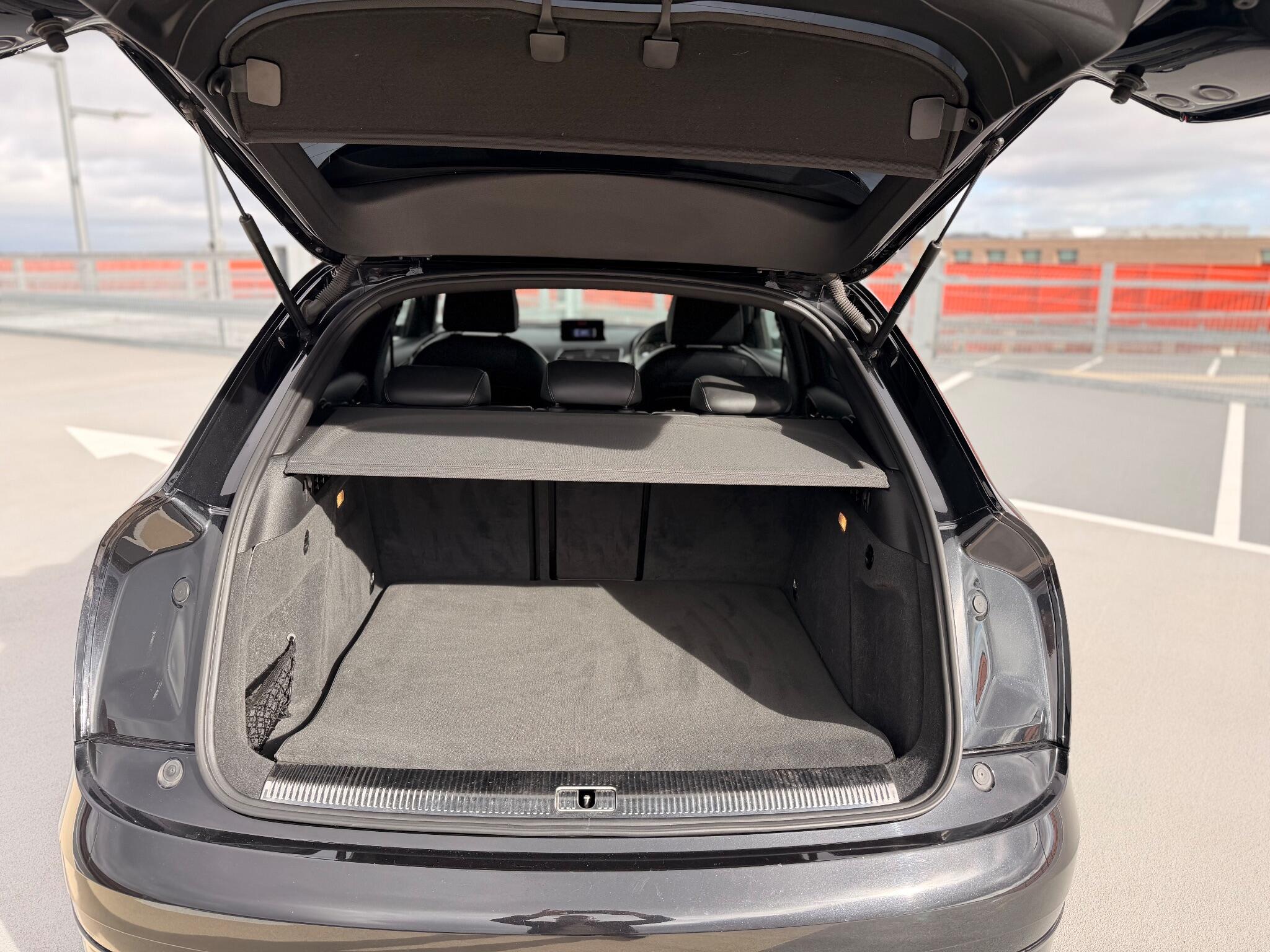 Audi RS Q3 2.5 TFSI S Tronic quattro Euro 5 (s/s) 5dr 5dr Automatic 2025