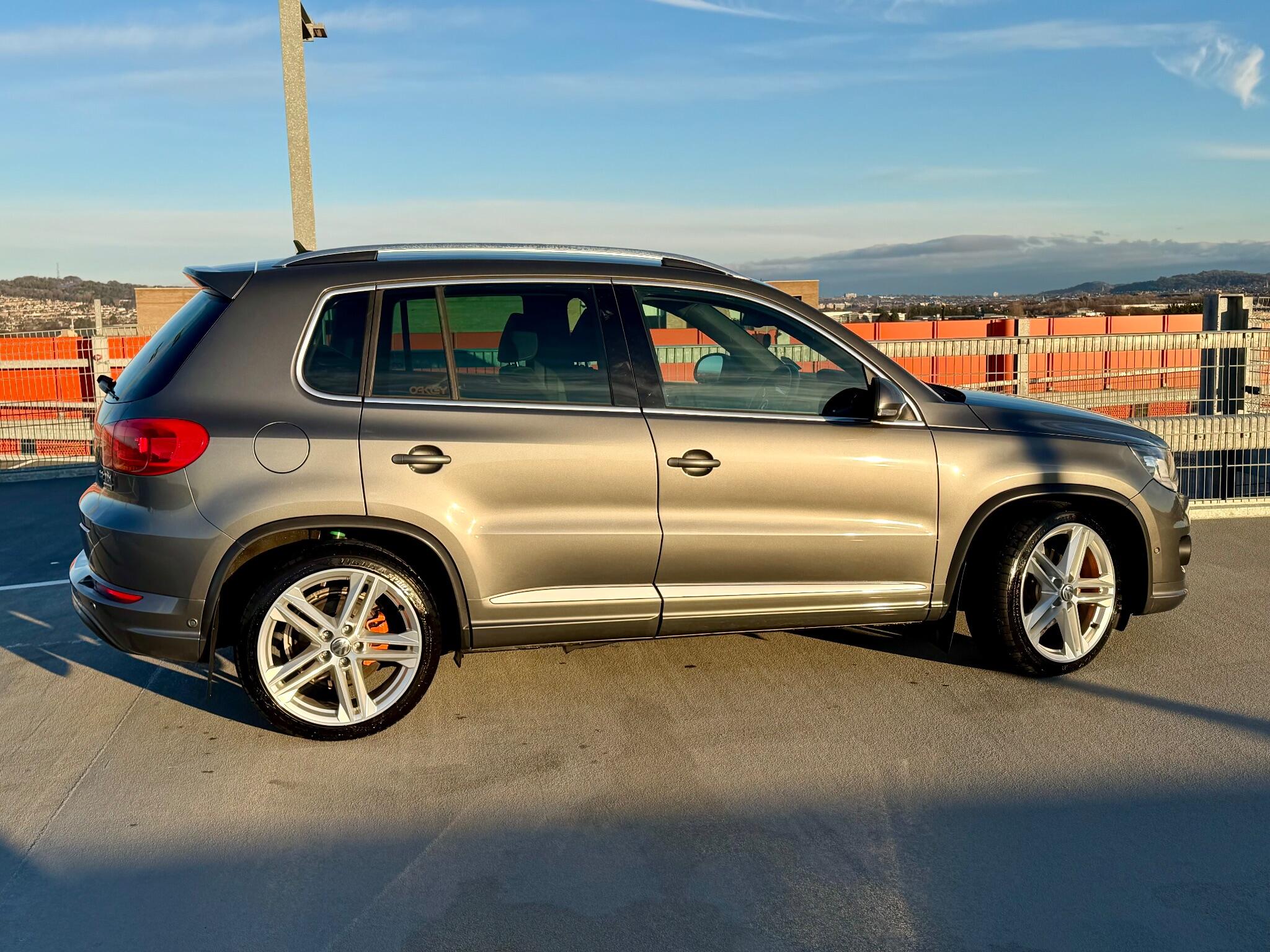 Volkswagen Tiguan 2.0 TDI BlueMotion Tech R-Line DSG 4WD Euro 5 (s/s) 5dr 5dr Automatic 2026