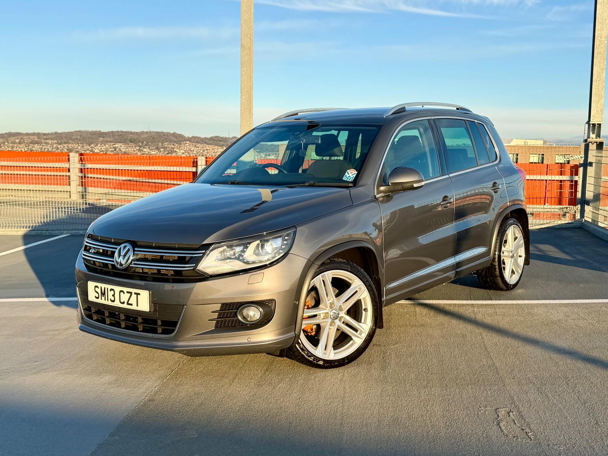 Volkswagen Tiguan 2.0 TDI BlueMotion Tech R-Line DSG 4WD Euro 5 (s/s) 5dr 5dr Automatic 2026