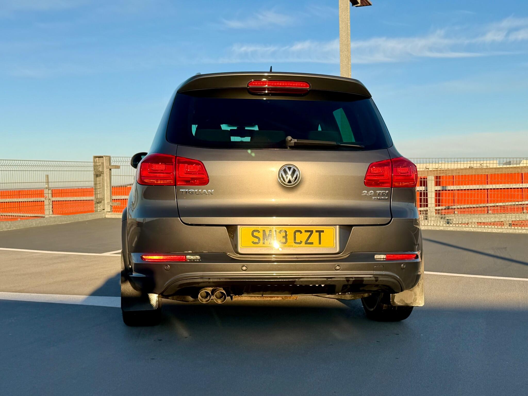 Volkswagen Tiguan 2.0 TDI BlueMotion Tech R-Line DSG 4WD Euro 5 (s/s) 5dr 5dr Automatic 2026