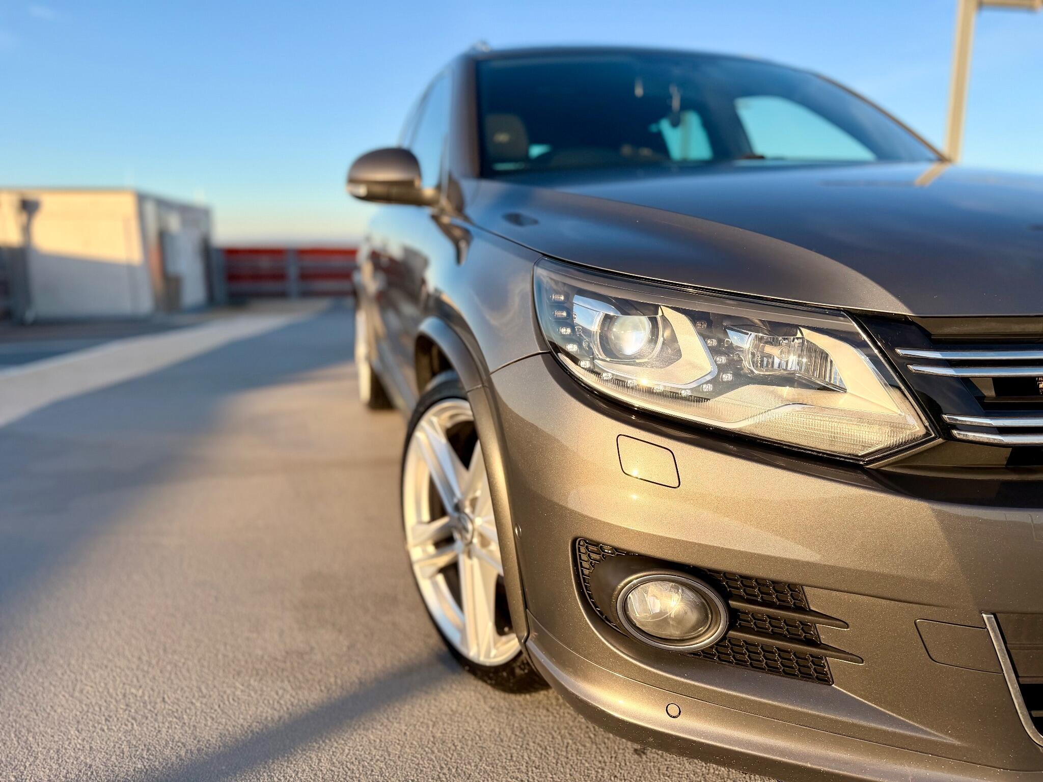 Volkswagen Tiguan 2.0 TDI BlueMotion Tech R-Line DSG 4WD Euro 5 (s/s) 5dr 5dr Automatic 2026